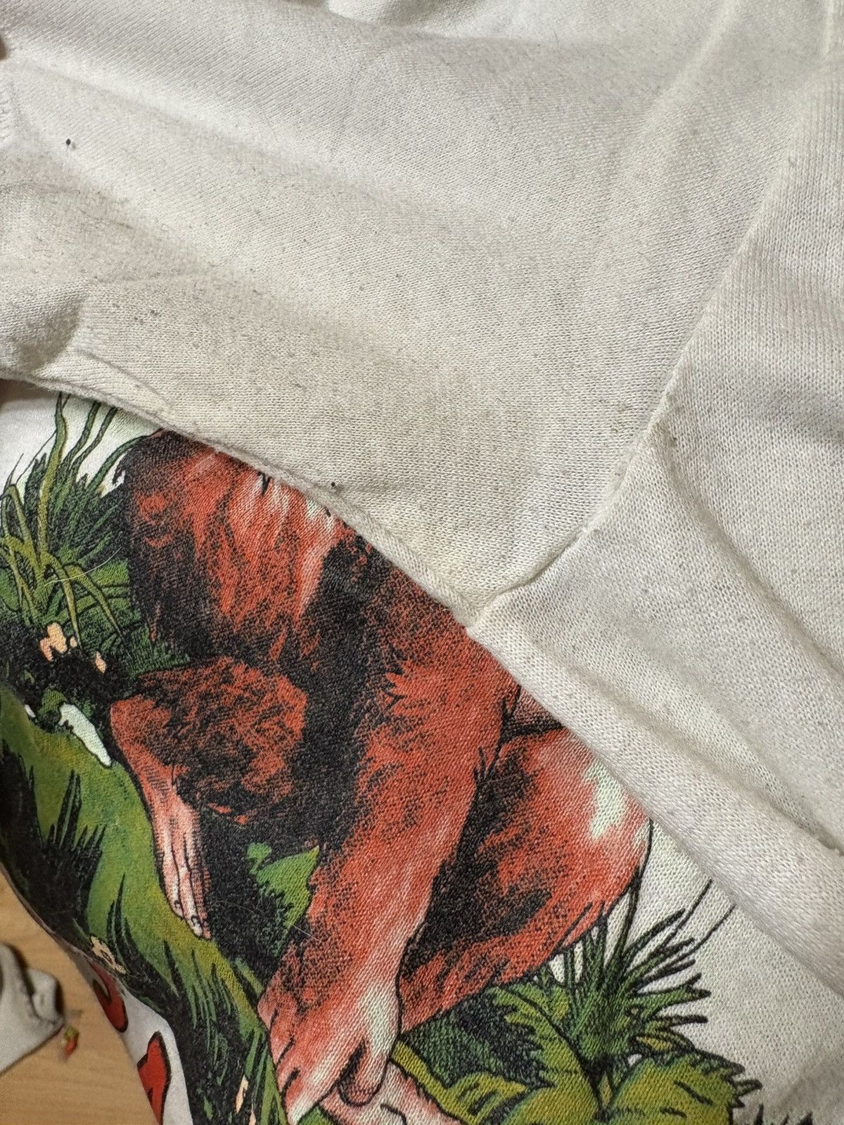 Vintage Vintage MAD Magazine Tshirt It’s Like A Jungle Comic Grail Size US L / EU 52-54 / 3 - 7 Thumbnail