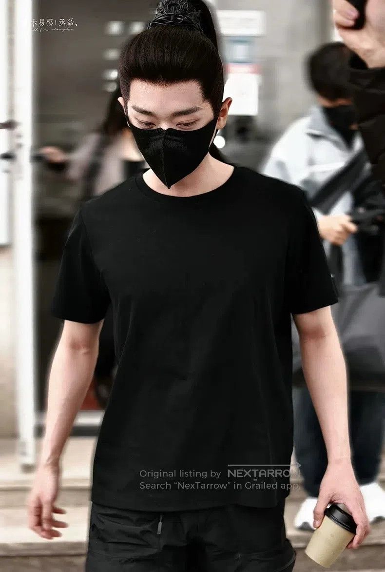 Balenciaga Balenciaga Back label short-sleeved T-shirt, size L Size US L / EU 52-54 / 3 - 8 Thumbnail