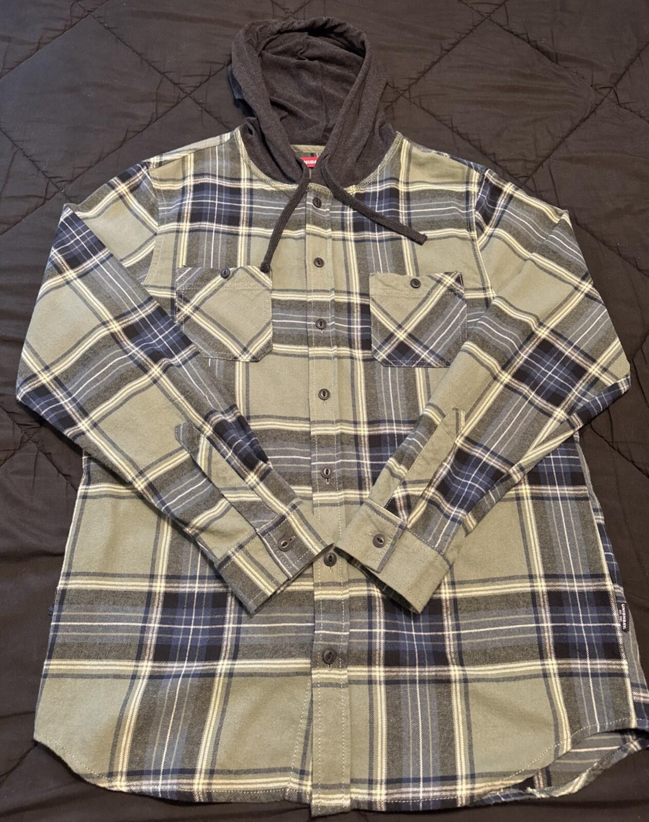 UNIONBAY Men’s M Union Bay Light Plaid Hooded Button Down (644) Size US S / EU 44-46 / 1 - 1 Thumbnail