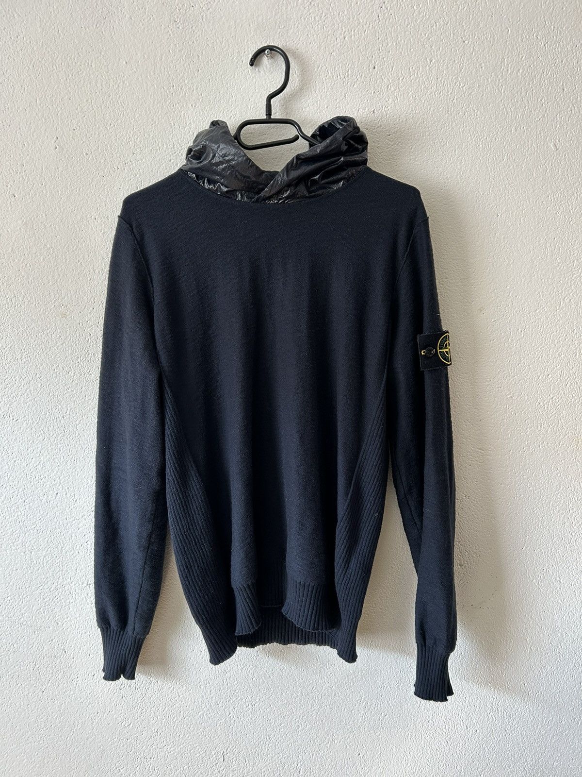 image of Stone Island Hoodie in Navy, Men's (Size Small)