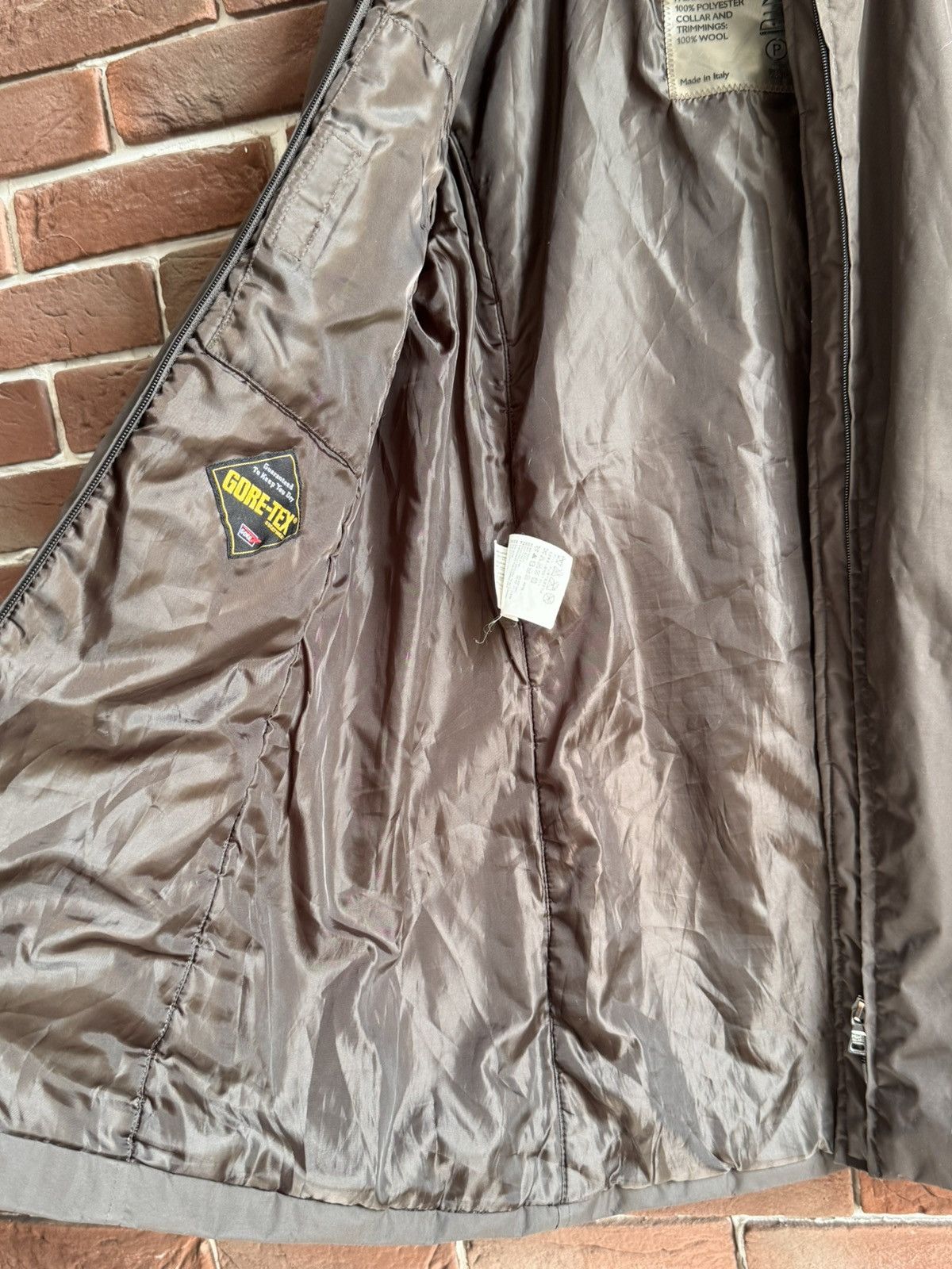 Prada Prada Vintage Gore Tex Coat Brown Jacket Women's 44IT design Size M / US 6-8 / IT 42-44 - 6 Thumbnail