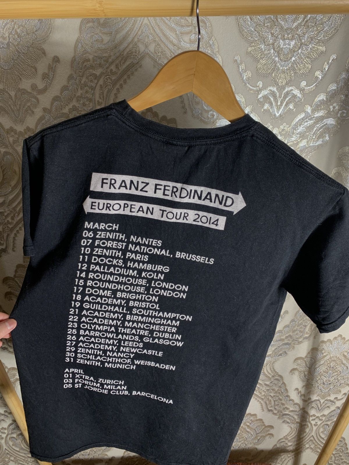 Band Tees VINTAGE FRANZ FERDINAND EUROPEAN TOUR ROCK T-SHIRT Y2K 90s Size US M / EU 48-50 / 2 - 4 Thumbnail