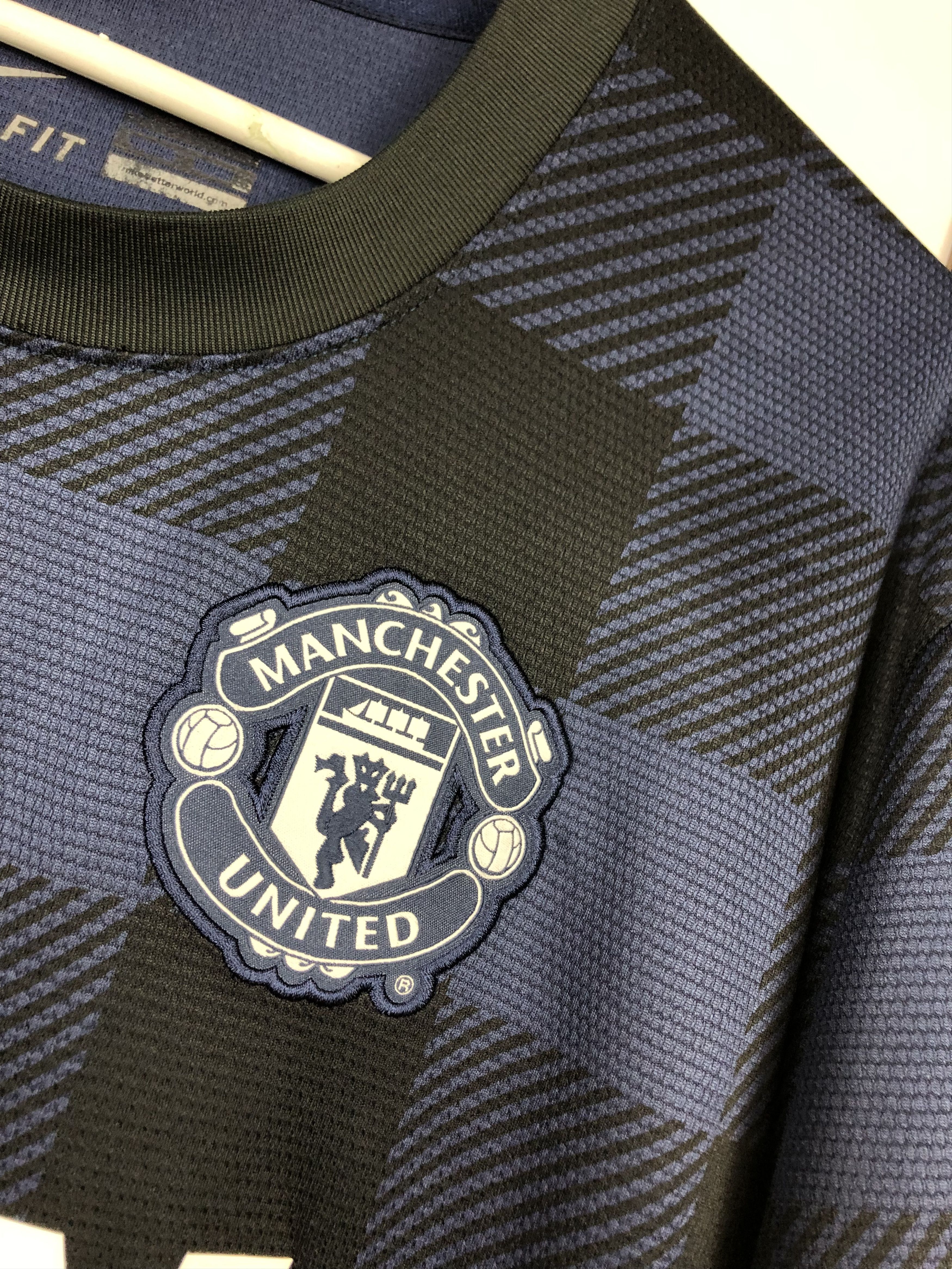 Nike Manchester United football shirt 2013 Soccer Nike Jersey Size US XL / EU 56 / 4 - 4 Thumbnail
