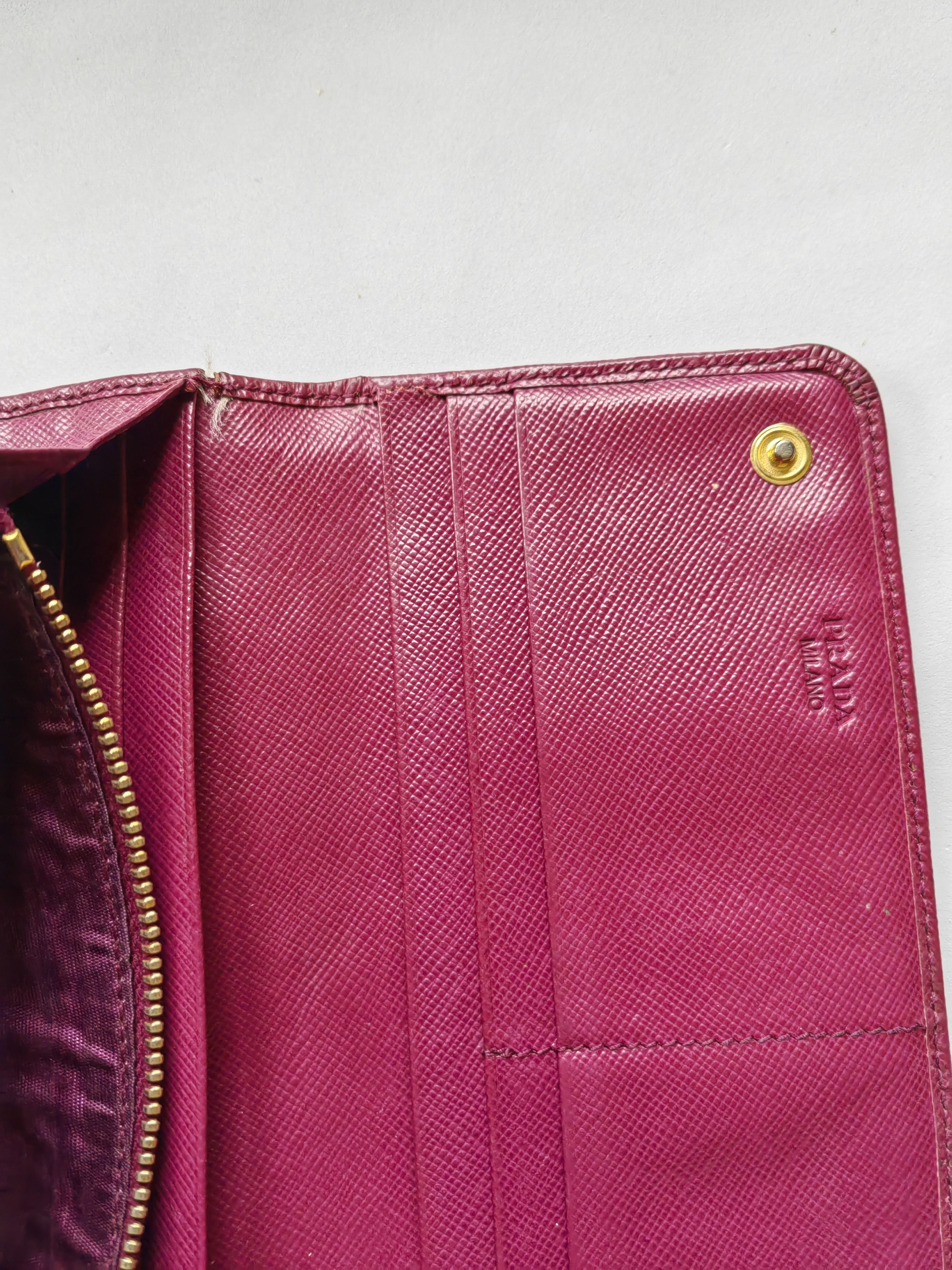 Prada Authentic Prada Wallet Saffiano Long Logo Magenta Size ONE SIZE - 10 Thumbnail