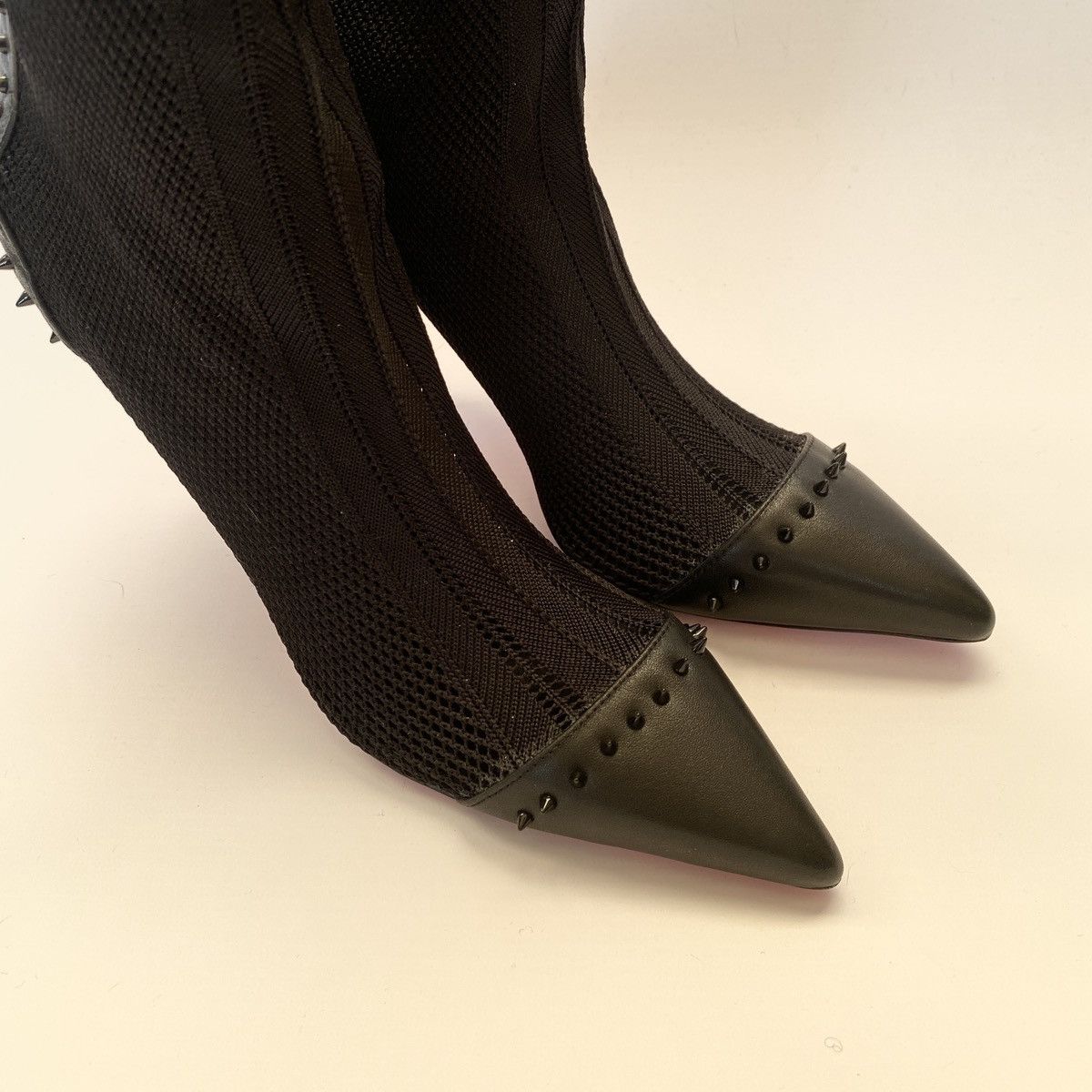 Christian Louboutin Christian louboutin spiked heels Size US 8 / IT 38 - 10 Thumbnail