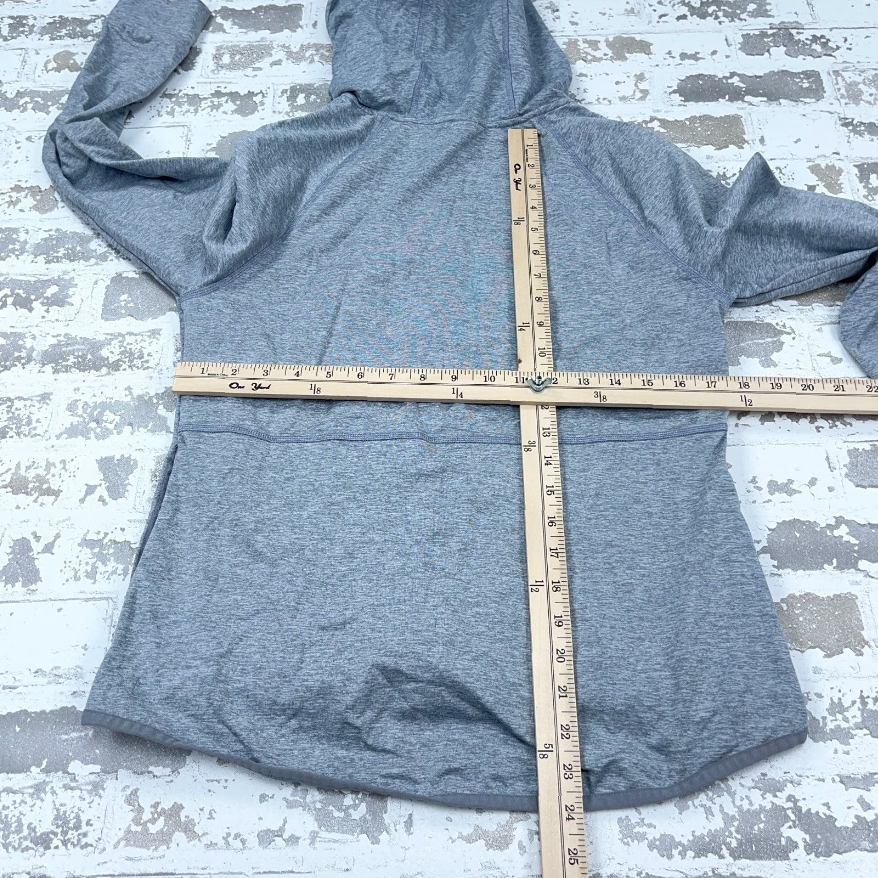 Victoria's Secret VINTAGE Victoria's Secret Hoodie Women Medium Gray Full Zip Jacket Active Performance Casual Modern PINK Size M / US 6-8 / IT 42-44 - 4 Thumbnail