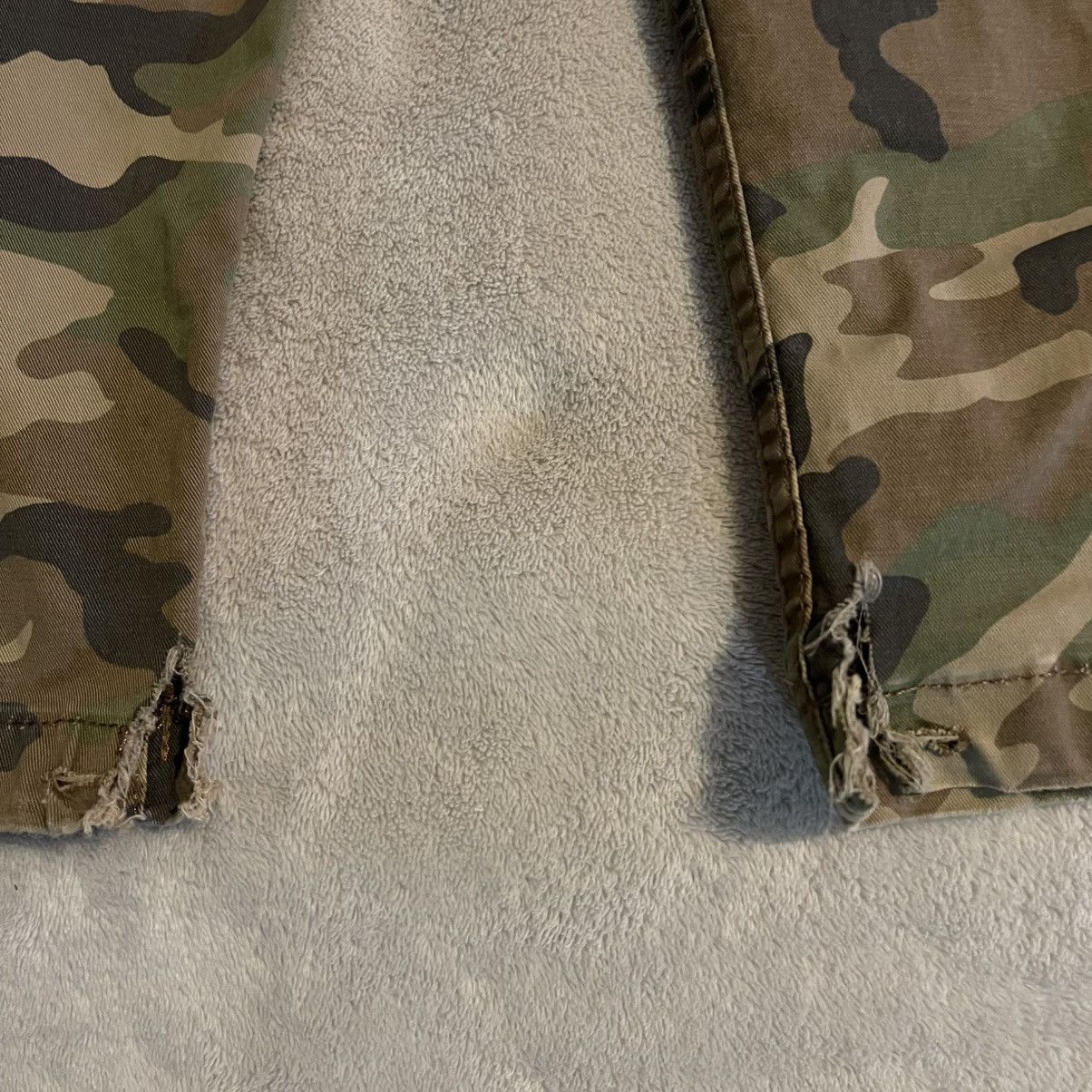 American Eagle Outfitters American Eagle Slim Lived-In Cargo Pants Mens 29x30 Camo Size US 29 - 11 Thumbnail