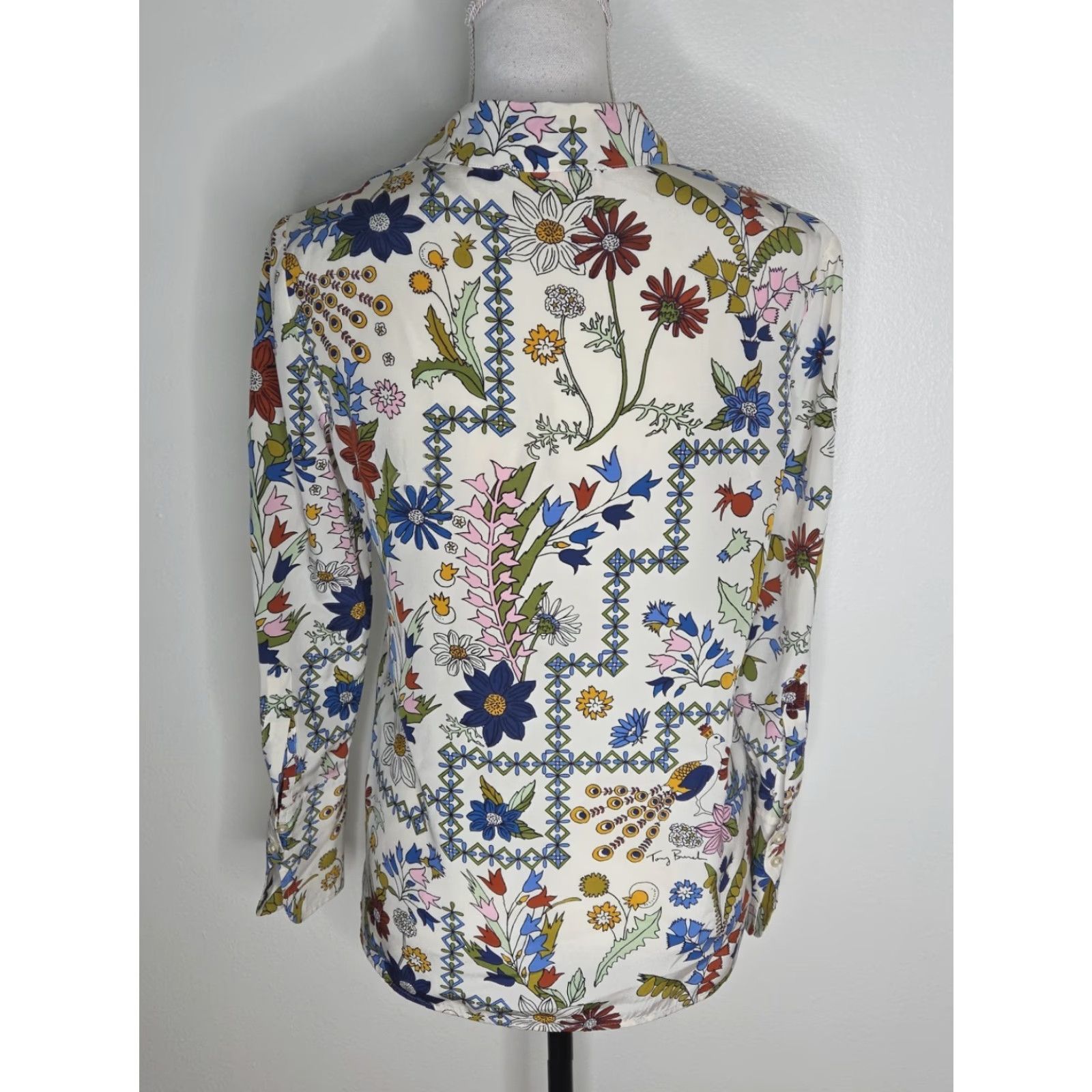 Tory Burch Tory Burch Blouse Shirt Silk Button Down Floral XS White Ivory Size XS / US 0-2 / IT 36-38 - 5 Thumbnail