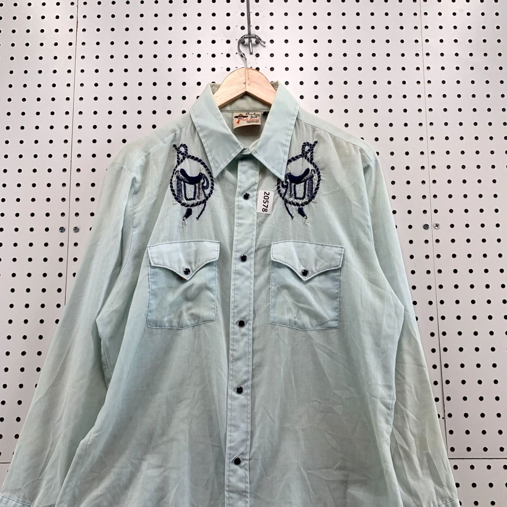Vintage VINTAGE Cowboy Joe By Atlantic Mens Shirt Long Sleeve Pearl Snap Blue Large 23x30 Long Sleeve Pearl Snap Cowboy Western Mens Regular Shirt Blue 23x30 Size US L / EU 52-54 / 3 - 6 Thumbnail