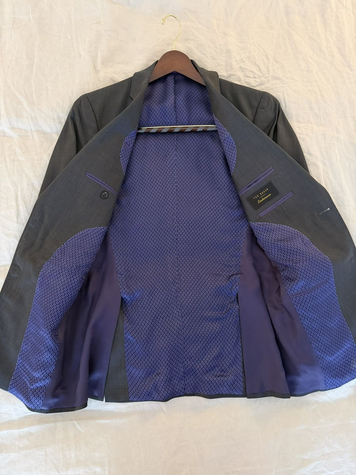 Ted Baker Ted Baker Jay CT Charcoal Wool Suit 38R 31W – Purple Lining Size 38R - 2 Thumbnail