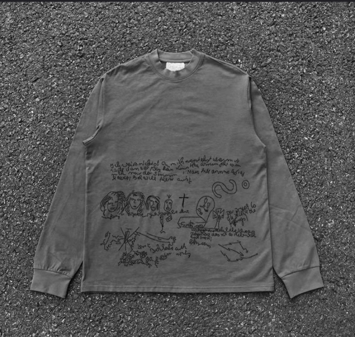 Other Classic scritto crewneck Size US M / EU 48-50 / 2 - 1 Thumbnail