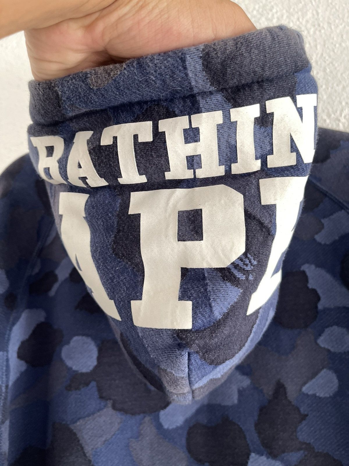Bape A Bathing Ape Blue Camo Jacquard Hoodie Size US L / EU 52-54 / 3 - 3 Thumbnail