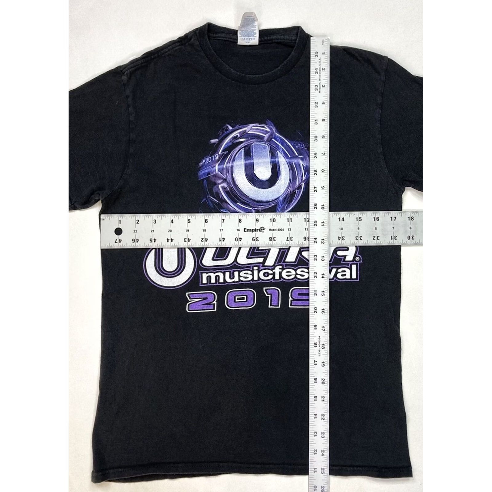 Delta VINTAGE Ultra Music Festival 2019 Miami Graphic T-shirt Women Small Black Short Sleeve Size S / US 4 / IT 40 - 6 Thumbnail