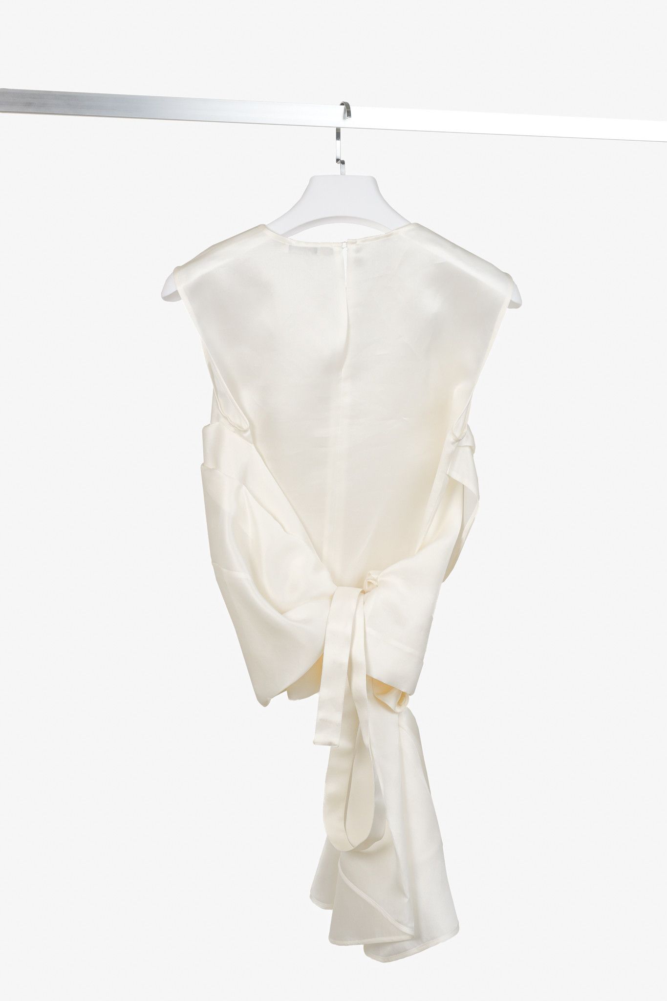 Nina Ricci Nina Ricci White Organza Ruffle Detail Top Size M / US 6-8 / IT 42-44 - 2 Thumbnail