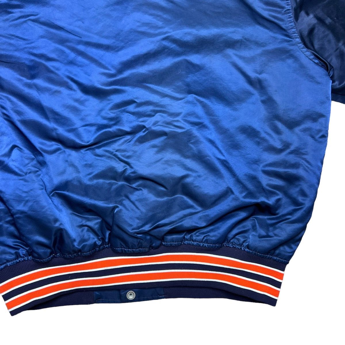NCAA × Starter × Vintage Vintage 80s NCAA Fighting Illini Starter Satin Bomber Jacket Size US L / EU 52-54 / 3 - 17 Thumbnail