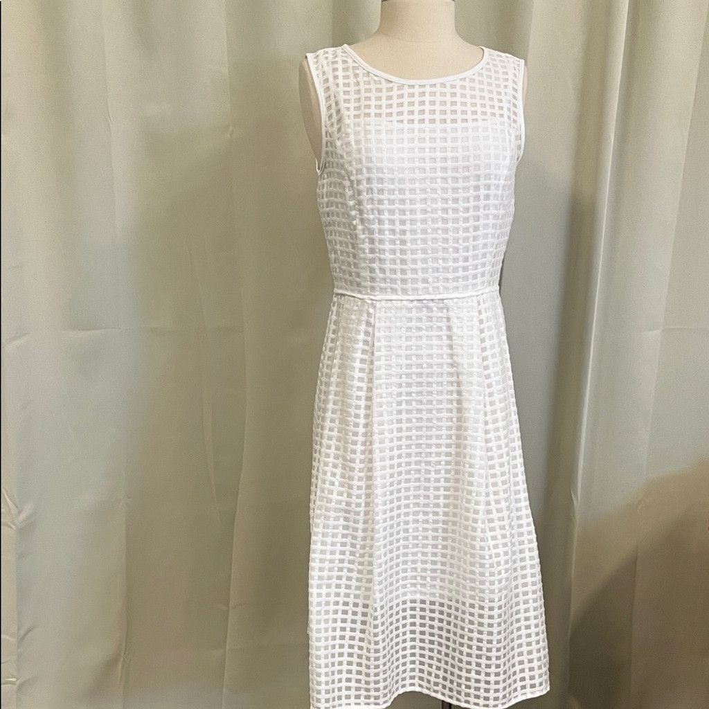 Ellen Tracy Ellen Tracy Elegant White Sleeveless Dress Size M / US 6-8 / IT 42-44 - 3 Thumbnail