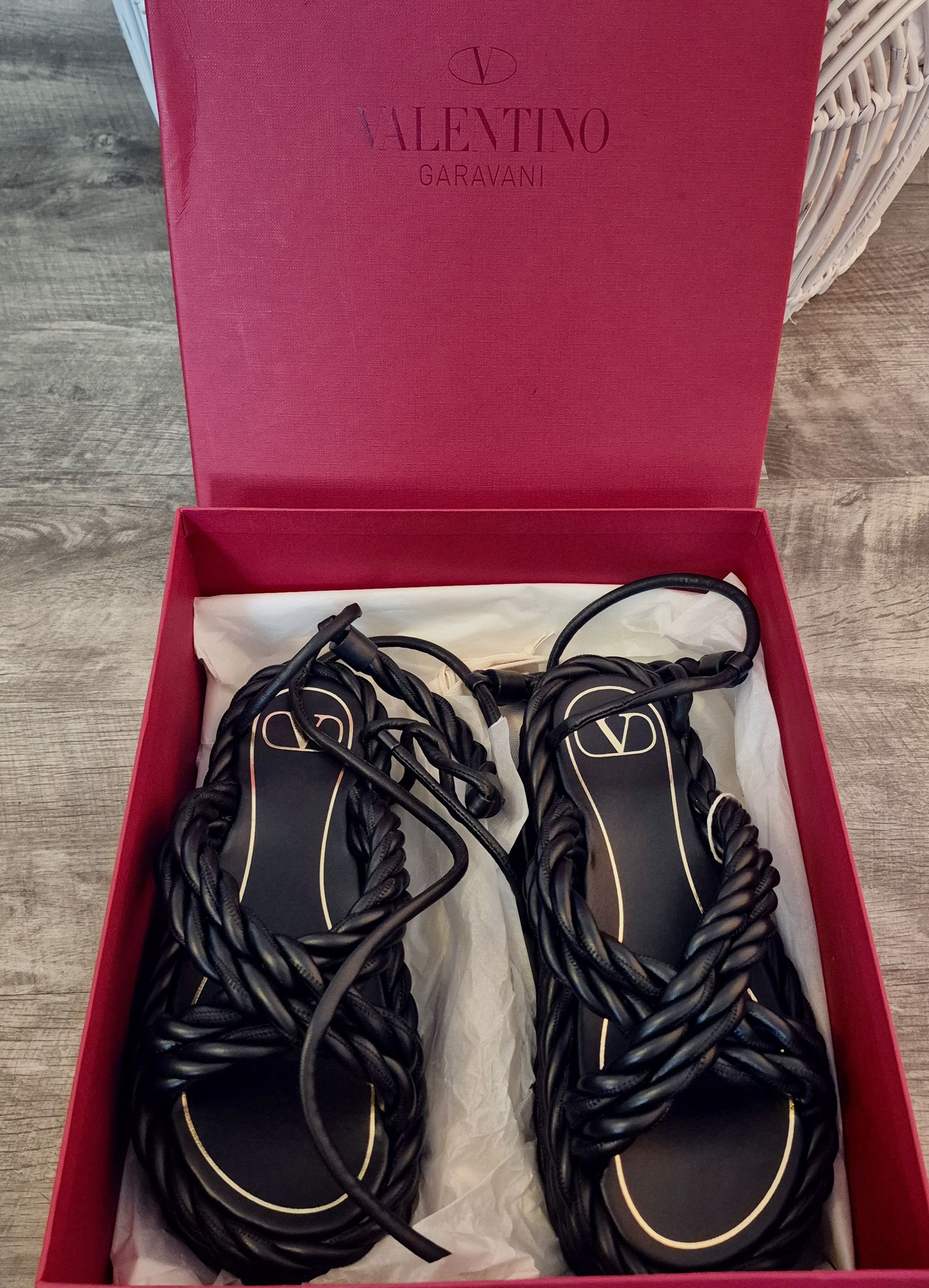 Valentino Valentino Garavani Rockstud Torchon Wedge Sandals Size US 5 / IT 35 - 5 Thumbnail