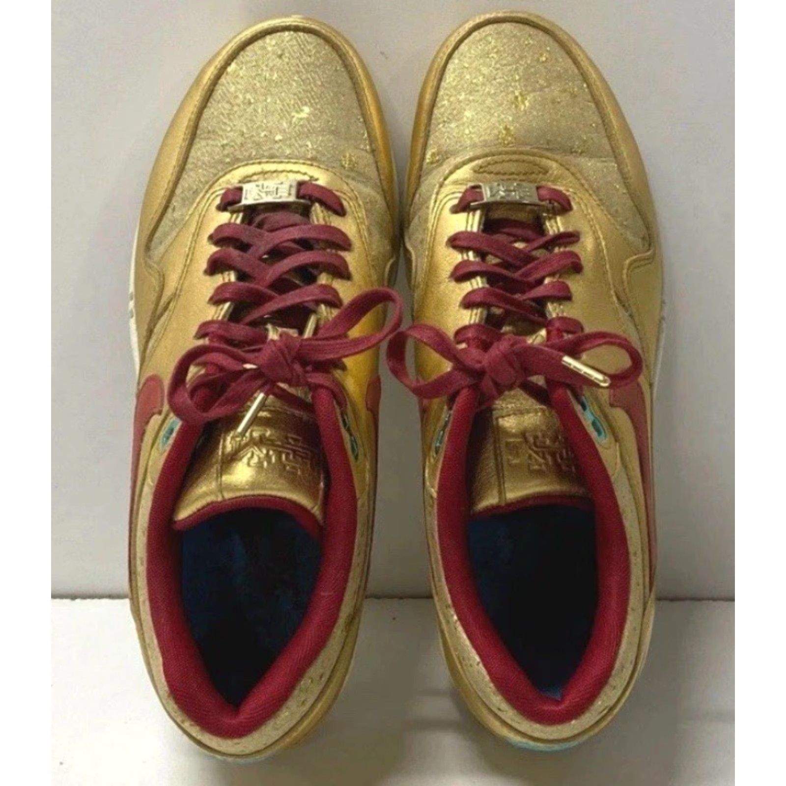 Nike VINTAGE Women’s Nike Air Max 1 QS Black History Month Gold/Red Sneakers 652115-700 Size 8 Size US 8 / IT 38 - 3 Thumbnail