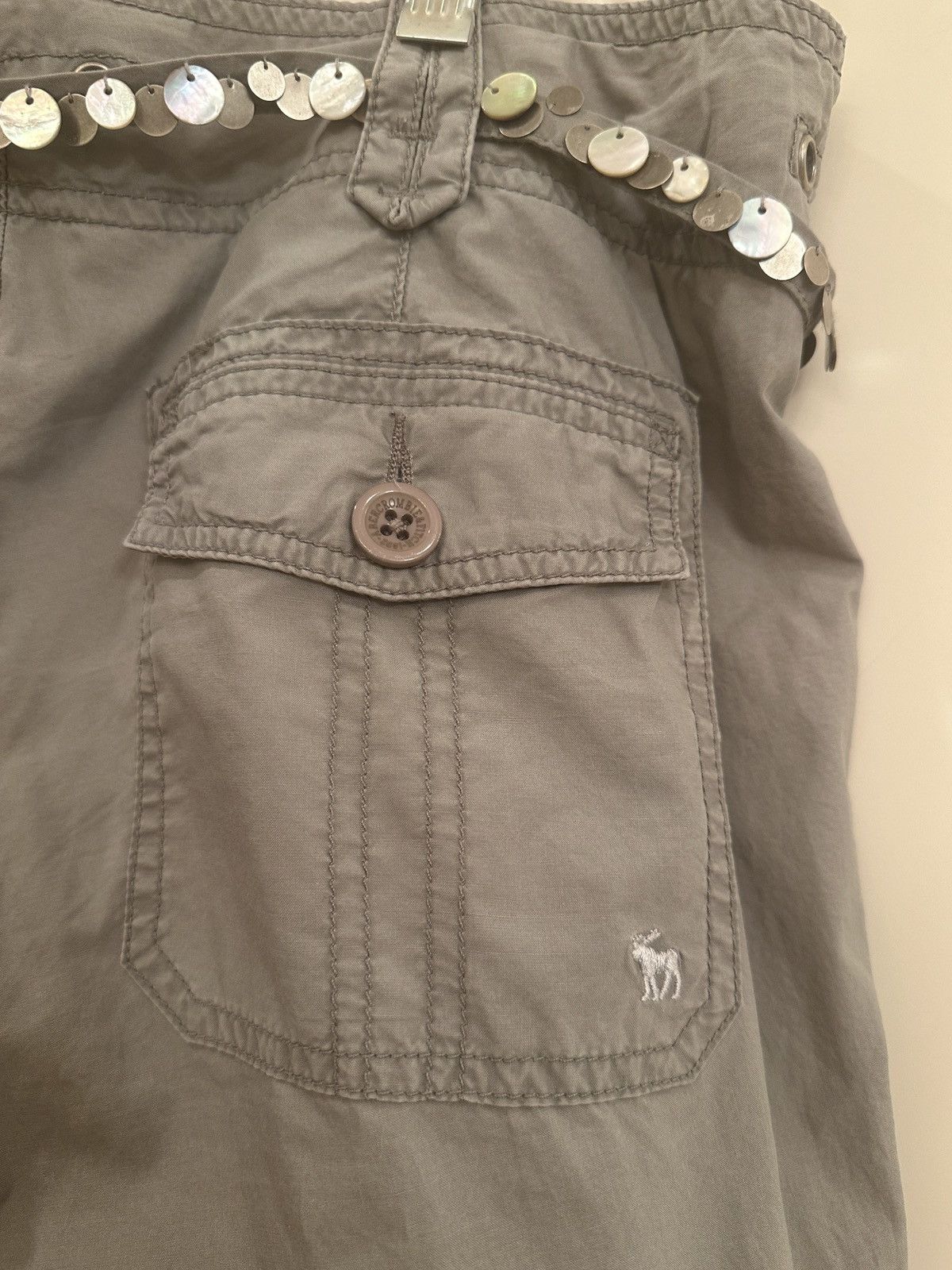 Abercrombie & Fitch Women’s Abercrombie & Fitch gray cargo-type pants, S Size 27" / US 4 / IT 40 - 7 Thumbnail