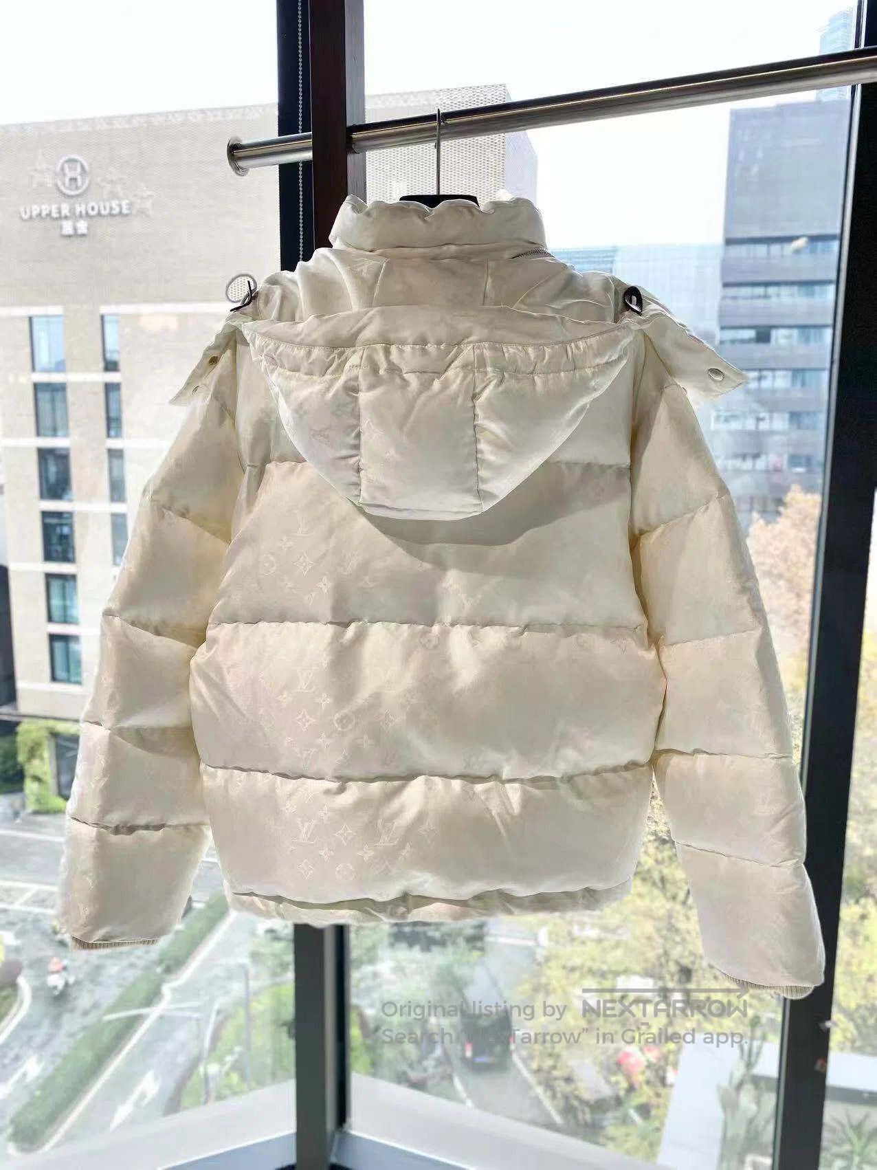 Louis Vuitton Louis Vuitton 25SS embossed full print hooded down jacket| Size XS / US 0-2 / IT 36-38 - 3 Thumbnail