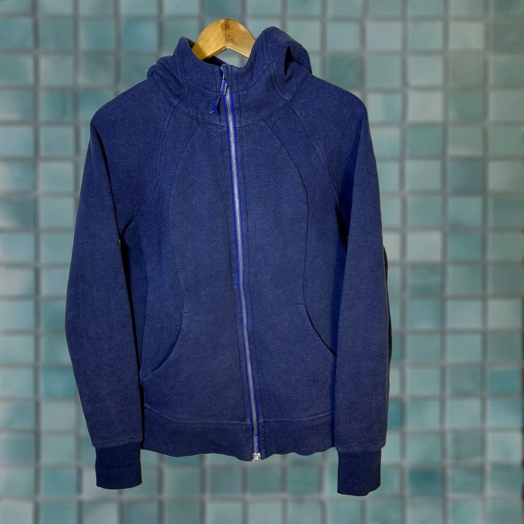 Lululemon VINTAGE? No. Size M / US 6-8 / IT 42-44 - 1 Thumbnail