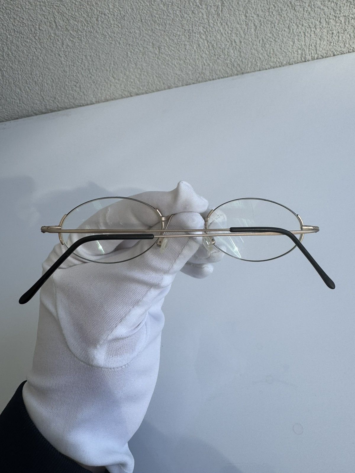 Vintage Vintage Alpina Eyeglasses Oval Gold Metal Size ONE SIZE - 7 Thumbnail