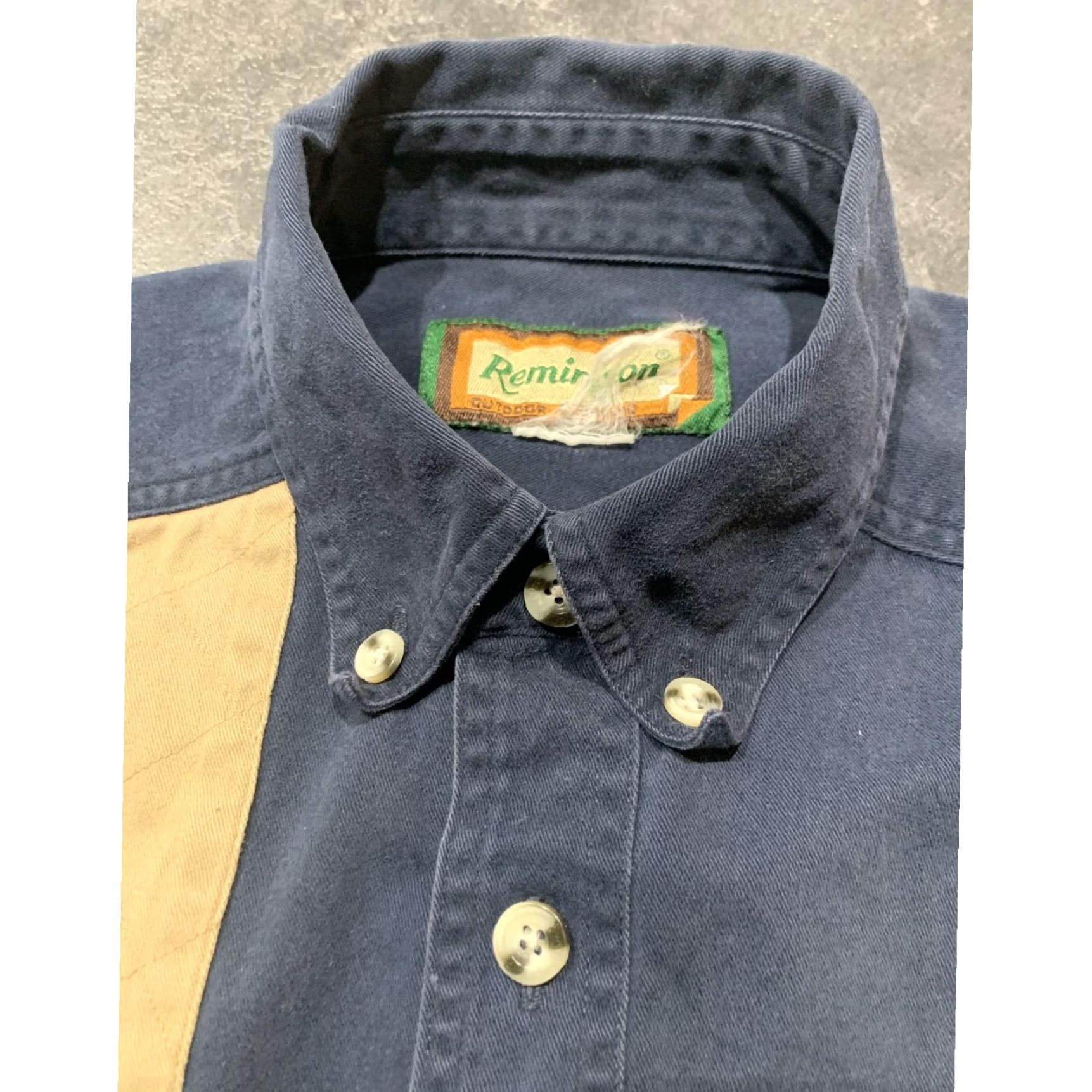 Vintage Remington Sport Shooter Shirt Mens Large Blue Tan Denim Vented Size US L / EU 52-54 / 3 - 6 Thumbnail