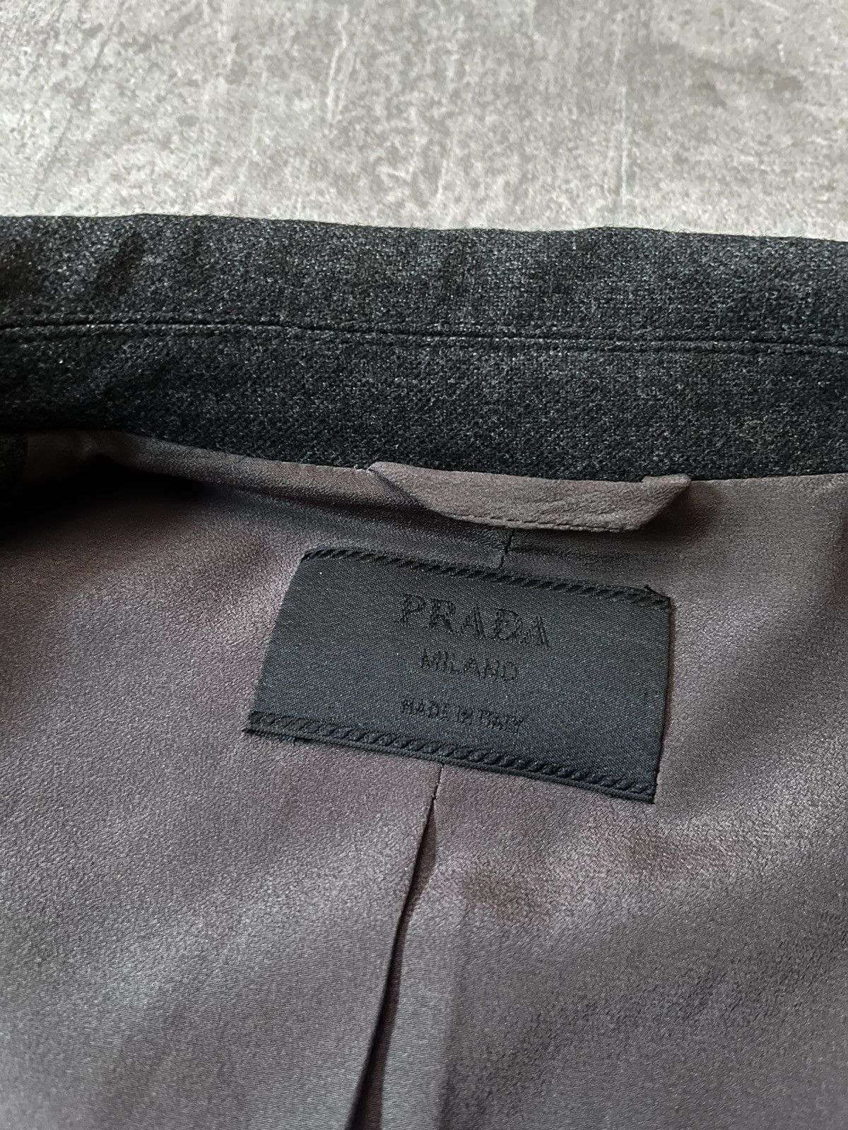 Prada Prada Vintage women wool coat nylon grey 90s Size M / US 6-8 / IT 42-44 - 11 Thumbnail