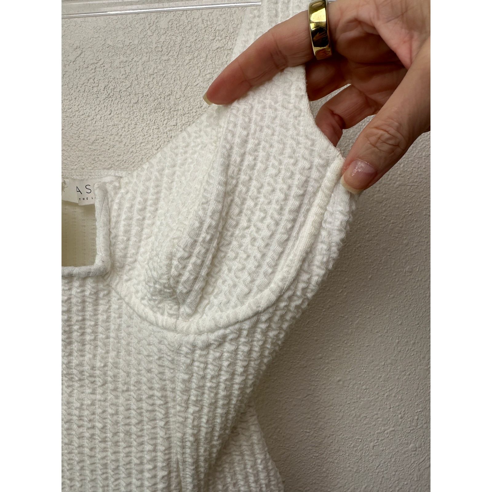 ASTR The Label ASTR The Label Off White Textured Seersucker Bodysuit XS Size XS / US 0-2 / IT 36-38 - 12 Thumbnail