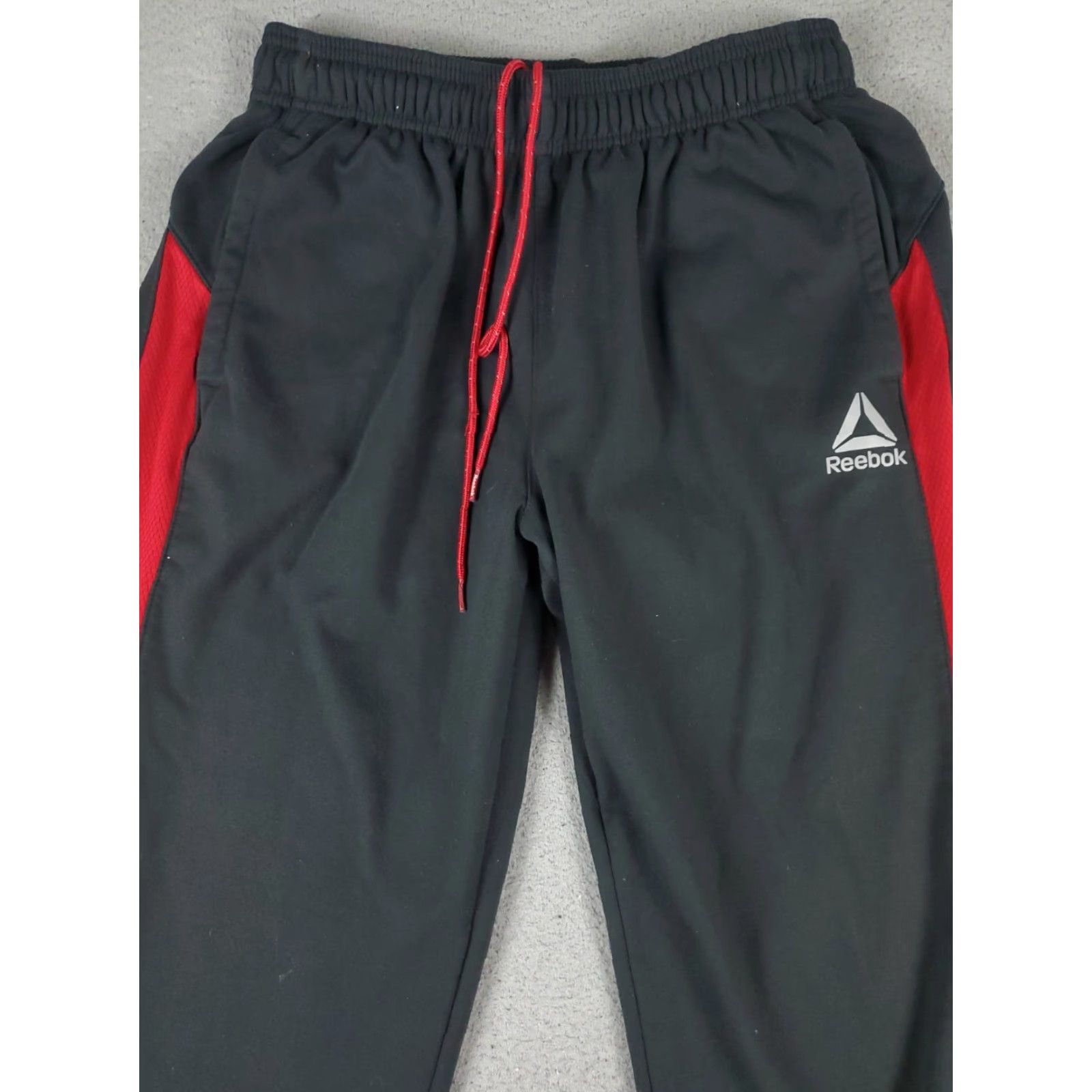 Reebok Reebok Pants Mens Size Medium Gray Red Track Running Sweatpants Joggers Size US 31 - 2 Thumbnail