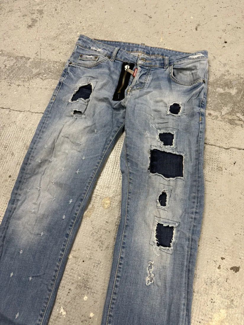 Designer × Dsquared2 × Vintage AW2014 DSquared2 Blue Distressed Patchwork Slim Denim Jeans Size US 31 - 8 Thumbnail