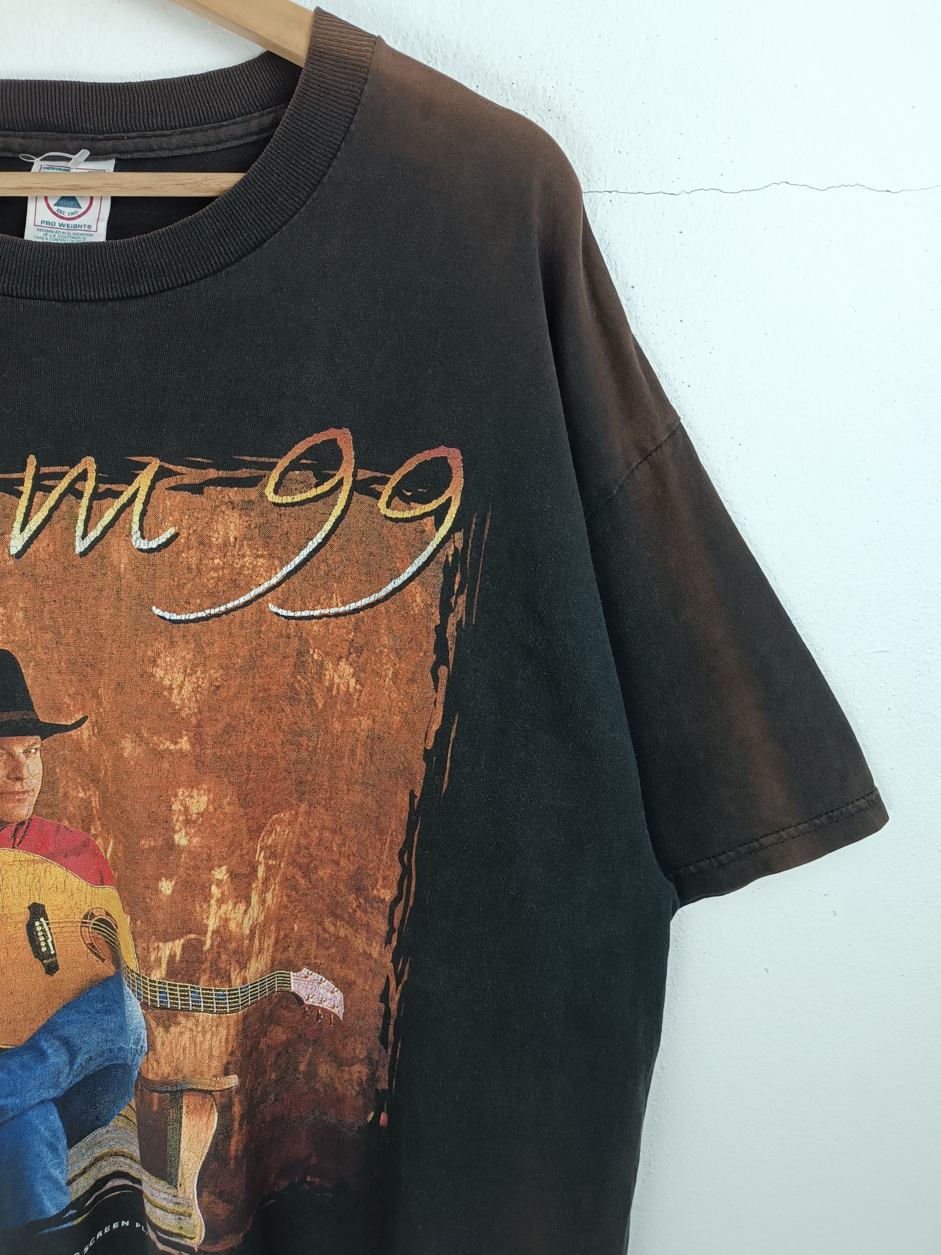 Vintage THRASHED FADED VINTAGE '99 JOHN MICHAEL MONTGOMERY TOUR TEE Size US XL / EU 56 / 4 - 6 Thumbnail