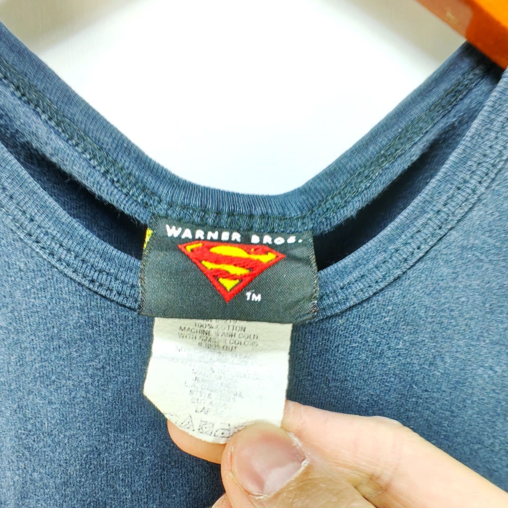 Vintage VINTAGE Warner Bros Superman Tank Top Womens L Tank Black 90s Casual Sleeveless Racerback Knit Cotton Size L / US 10 / IT 46 - 3 Thumbnail