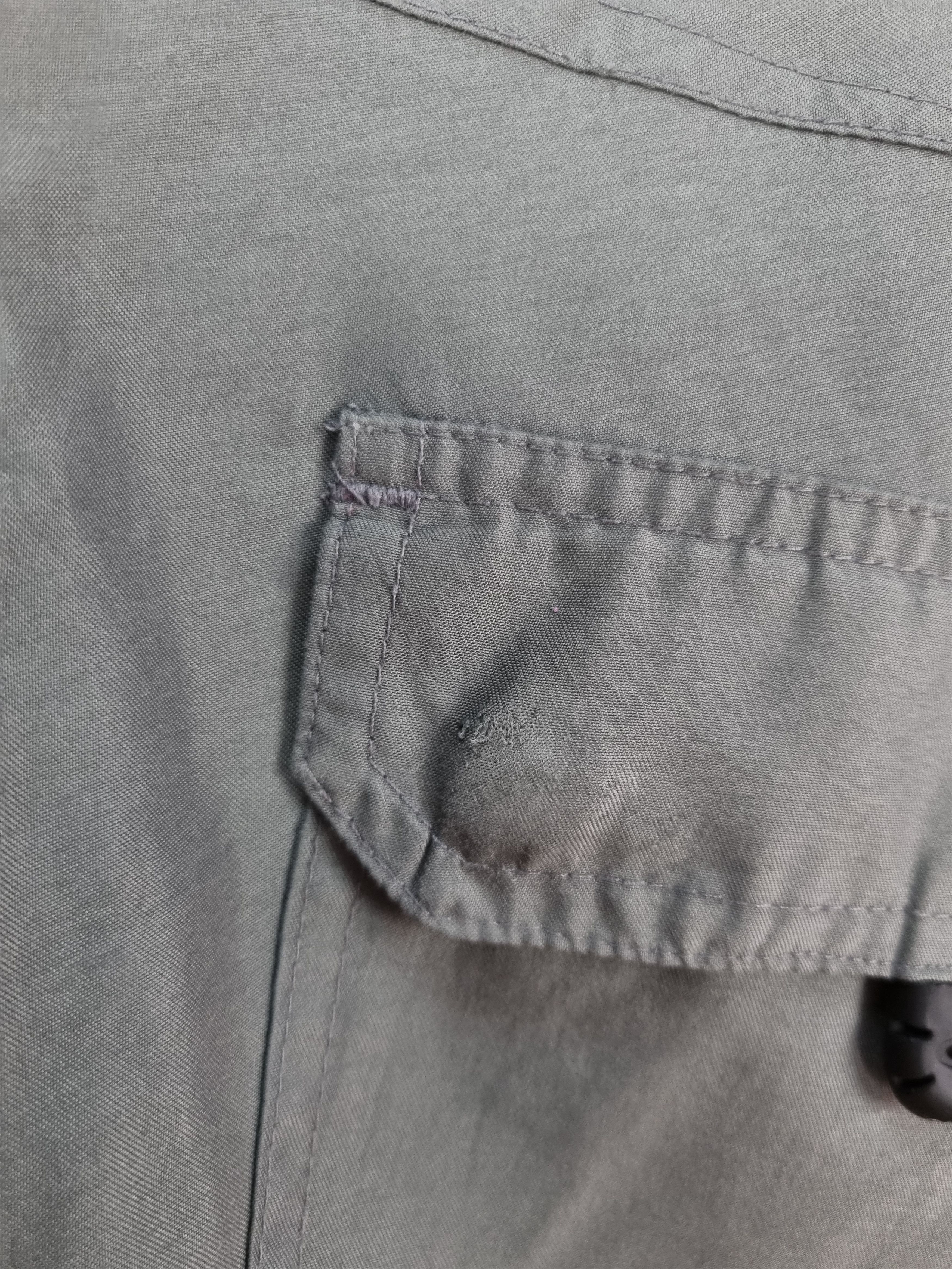 Oakley Oakley Nylon Cargo Utility Shorts with zipped pockets Size US 31 - 20 Thumbnail