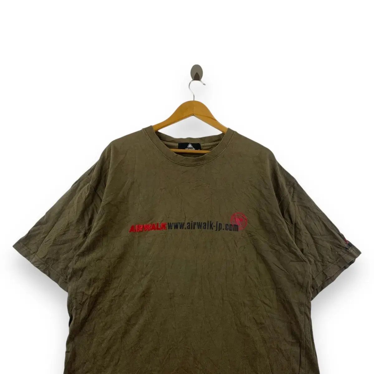 Airwalk Vintage AIRWALK SKATEBOARD Japan Store Collection Tee Shirt Size US XXL / EU 58 / 5 - 2 Thumbnail