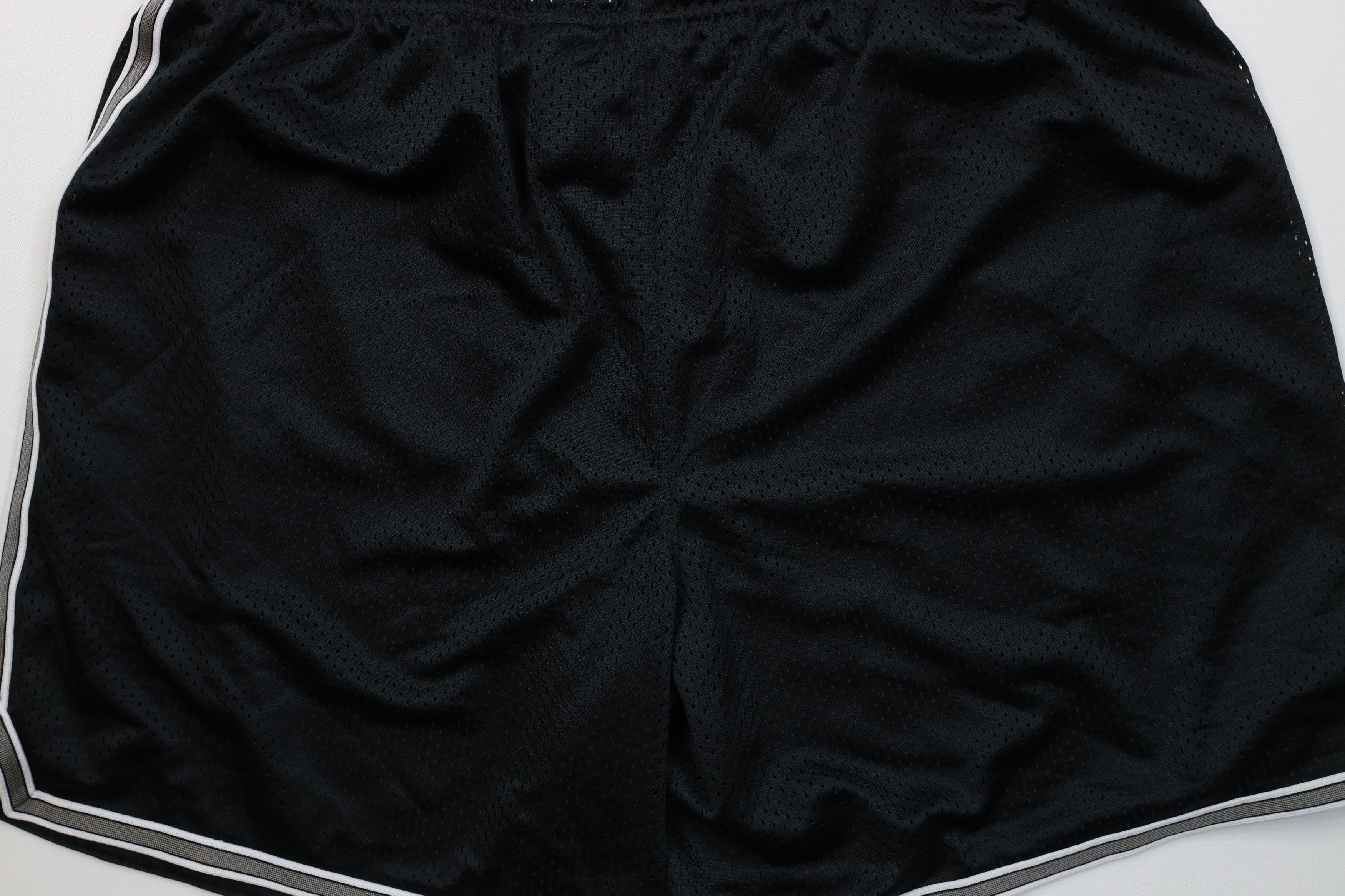 Nike Vintage Nike Scott Mini Swoosh Above Knee Shorts Black Size US 36 / EU 52 - 9 Thumbnail