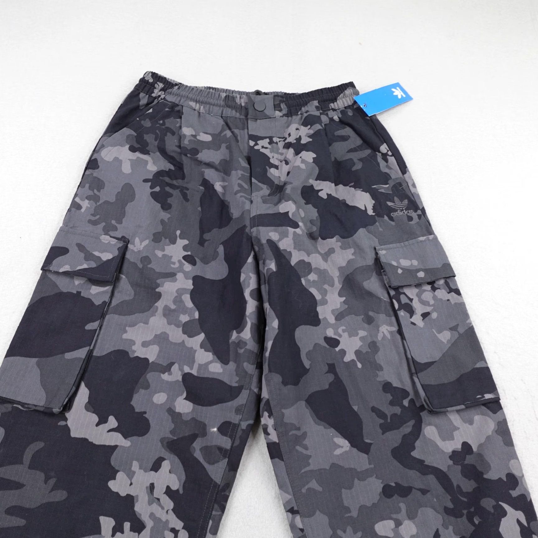 Adidas Adidas Pants Mens Small Gray Camo Cargo Ripstop Utility Joggers Drawstring NEW Size US 29 - 2 Thumbnail