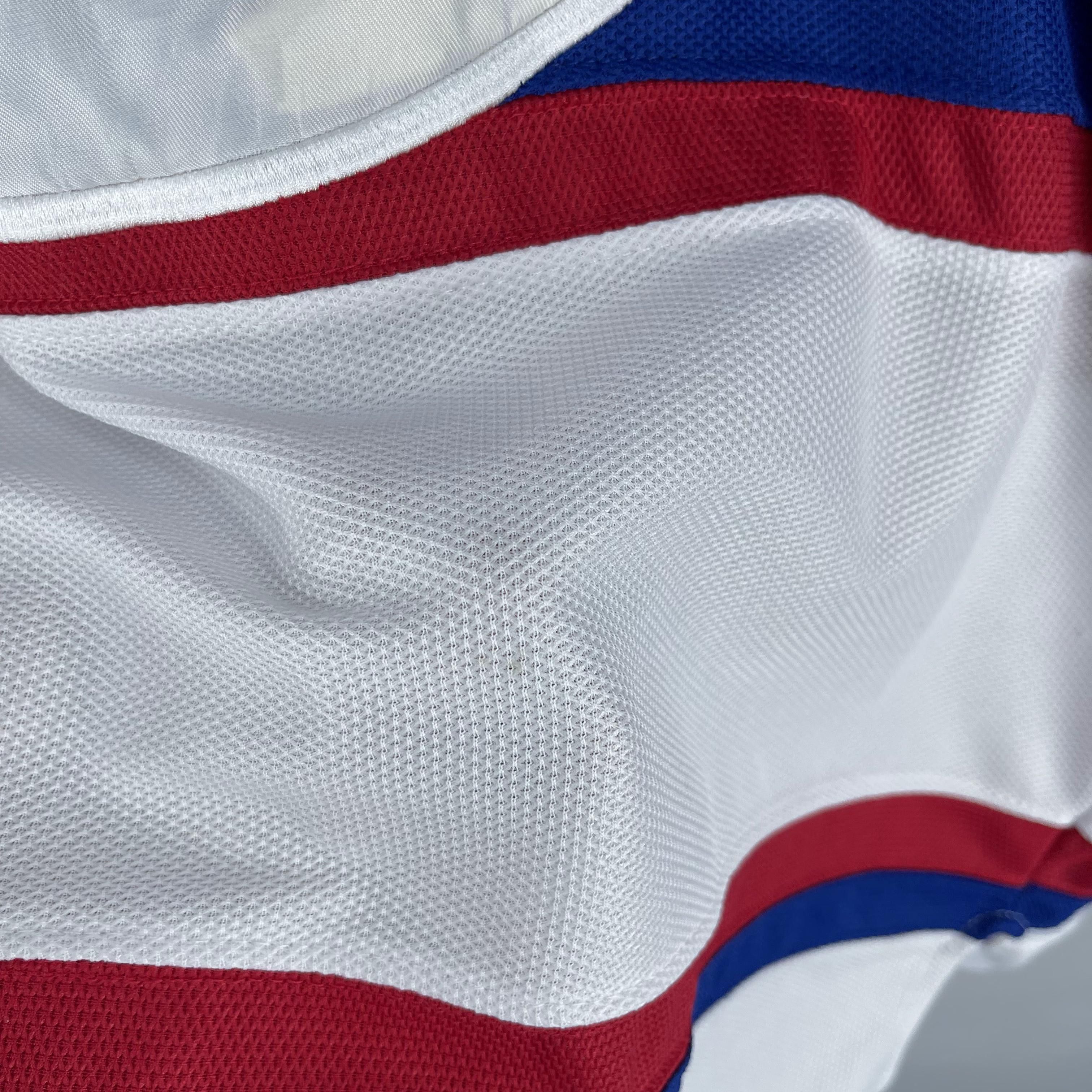 NHL Vintage Montreal CANADIENS Embroidery Hockey Jersey Size US L / EU 52-54 / 3 - 7 Thumbnail