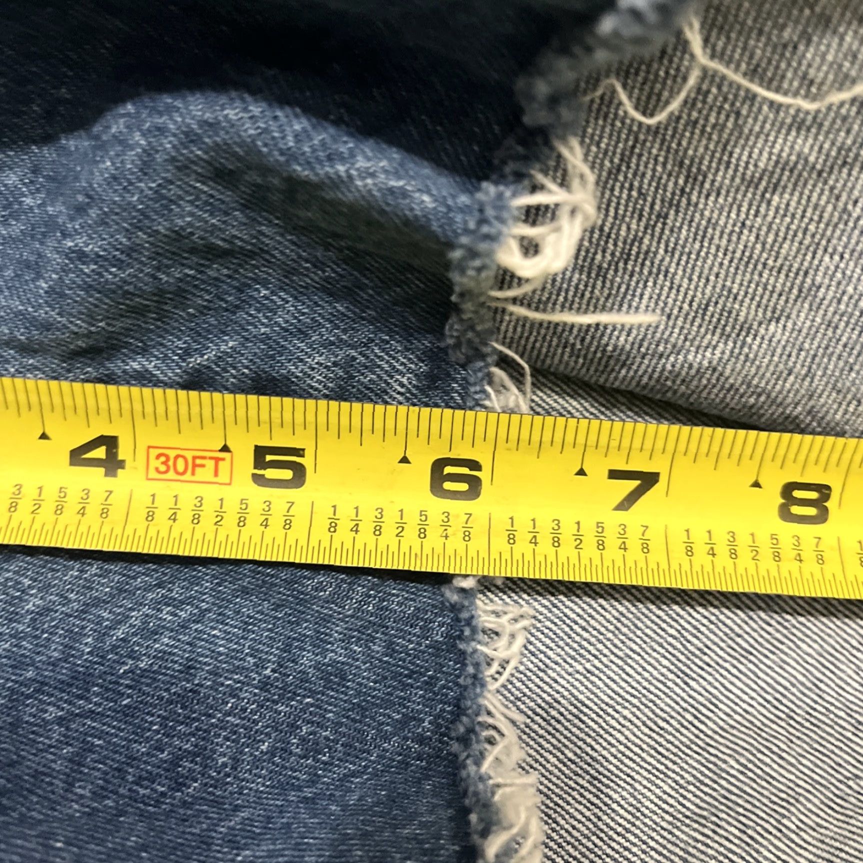 Levi's Levi's 501 Premium Denim Cut Off Button Fly Shorts Women Size 26 Blue Mid Rise 5-Pocket Casual Denim Shorts Size 26" / US 2 / IT 38 - 5 Thumbnail