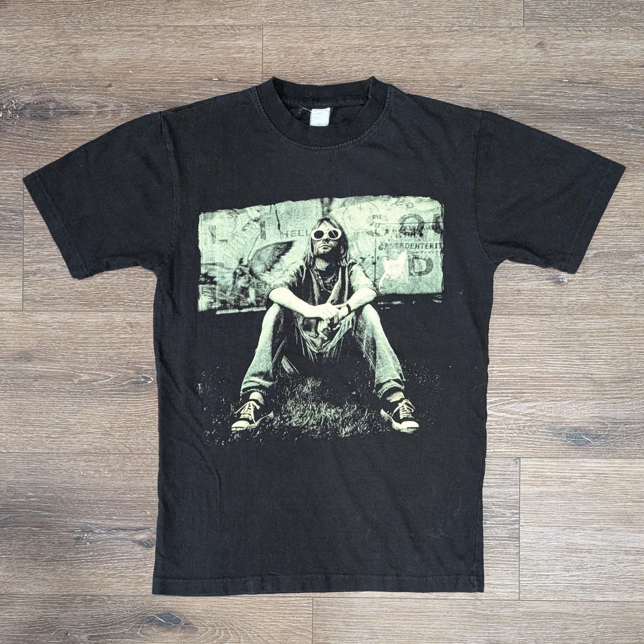 Band Tees × Nirvana Nirvana Kurt Cobain band t-shirt Size US S / EU 44-46 / 1 - 1 Thumbnail
