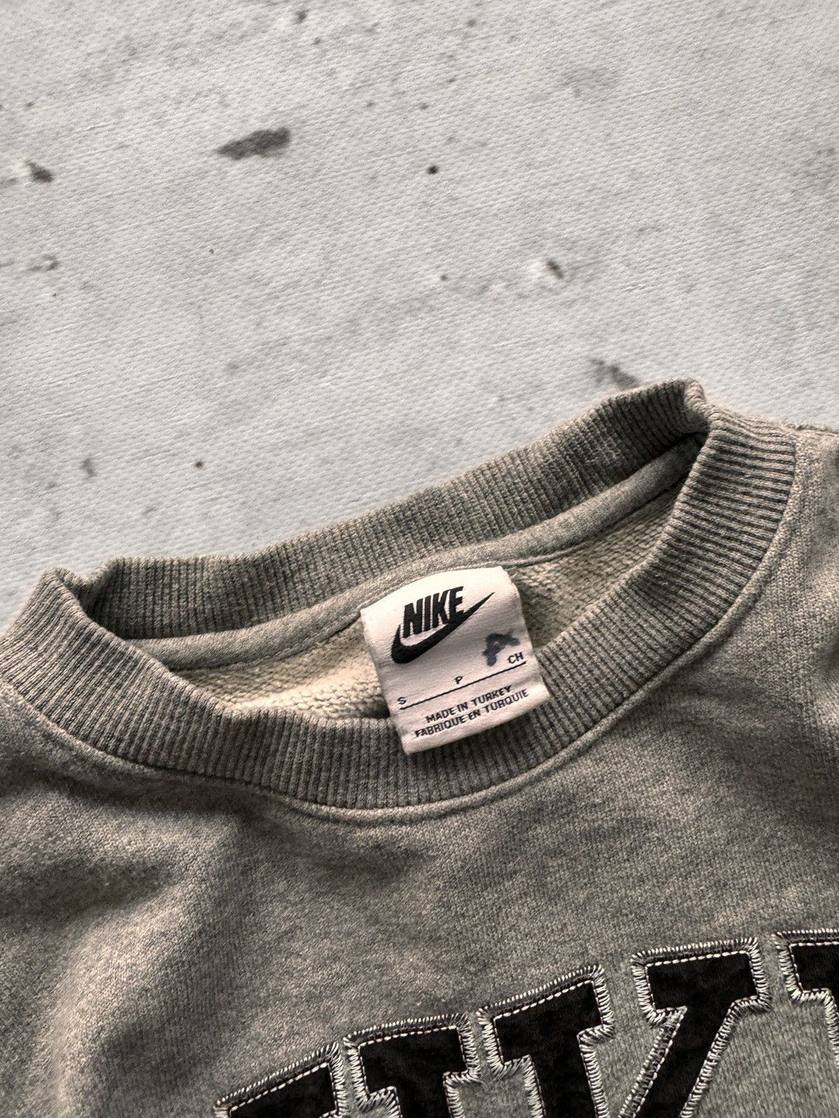 Nike × Vintage NIKE VINTAGE CENTER LOGO OVERSIZE BOXY SWEATSHIRT Size US S / EU 44-46 / 1 - 4 Thumbnail