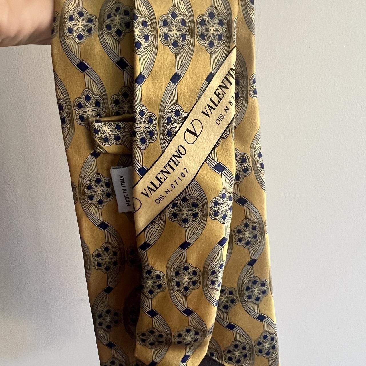 Valentino × Vintage Valentino Gold Necktie Size ONE SIZE - 3 Thumbnail