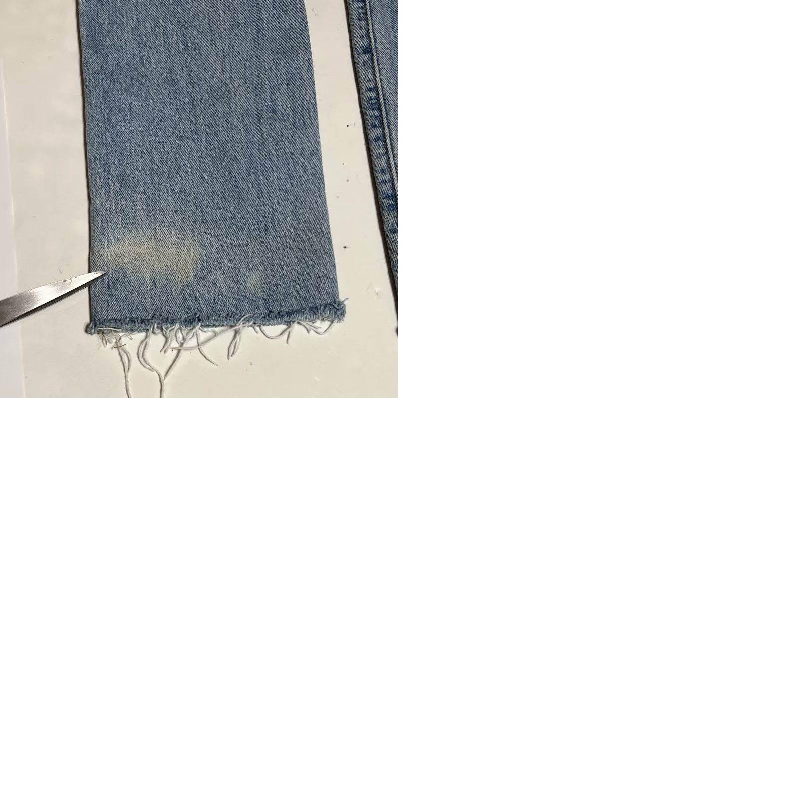 Levi's VINTAGE Levis 501 S Skinny Cropped Jeans Women's Blue 29x28 Button Fly Distressed 5-Pocket Denim Slim Fall Spring Summer Winter USA 90s Size 29" - 9 Thumbnail