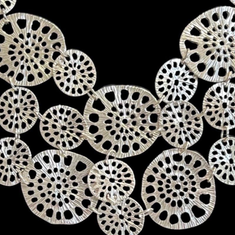 Other Sand Dollar Medallion Silver Statement Necklace Earrings Set Size ONE SIZE - 6 Thumbnail