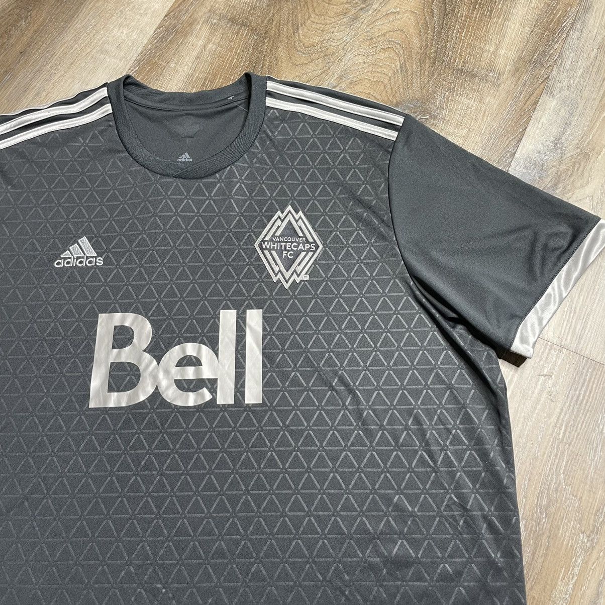 Adidas 2018 Vancouver White Caps FC Soccer Jersey Kit MENS 2XL MLS Size US XXL / EU 58 / 5 - 6 Thumbnail