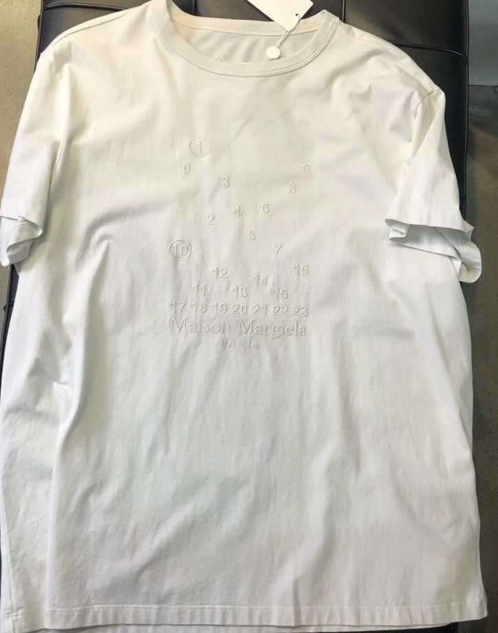 Maison Margiela Mm6 Maison Margiela Printed TShirt - DMC Size US L / EU 52-54 / 3 - 1 Thumbnail