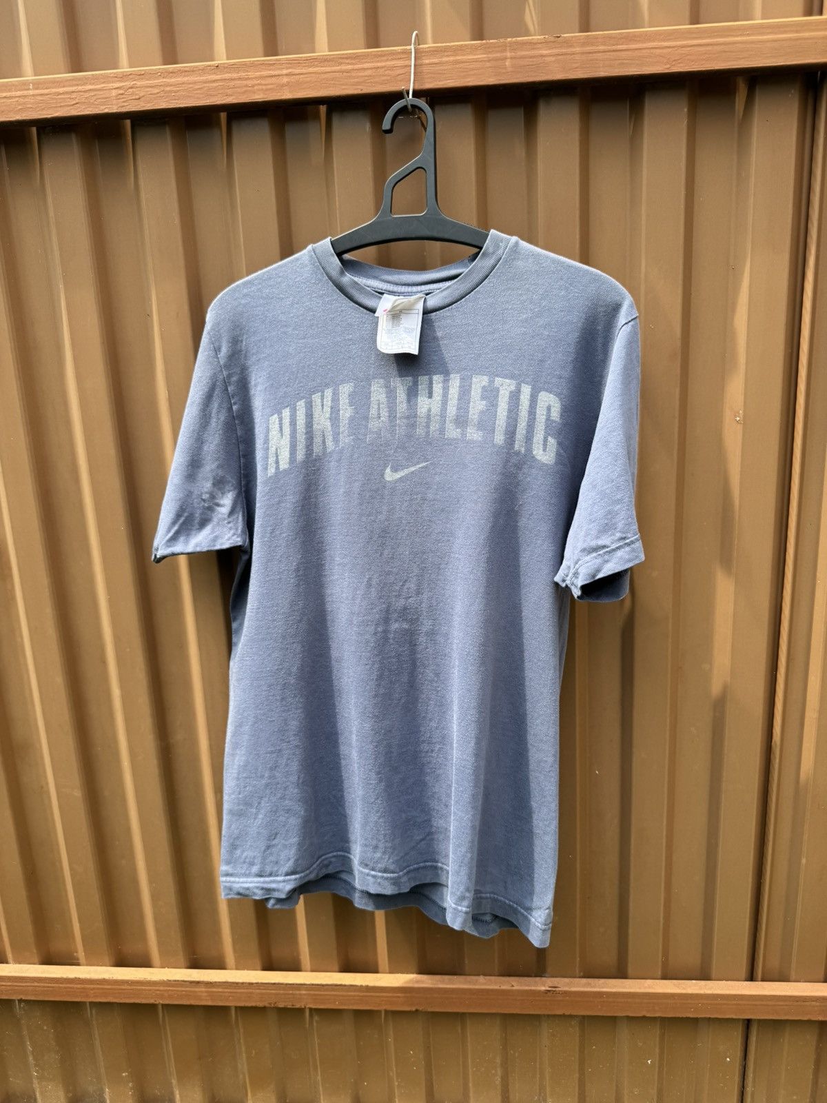 Other Vintage Nike Y2k Distressed Tee Size US S / EU 44-46 / 1 - 9 Thumbnail