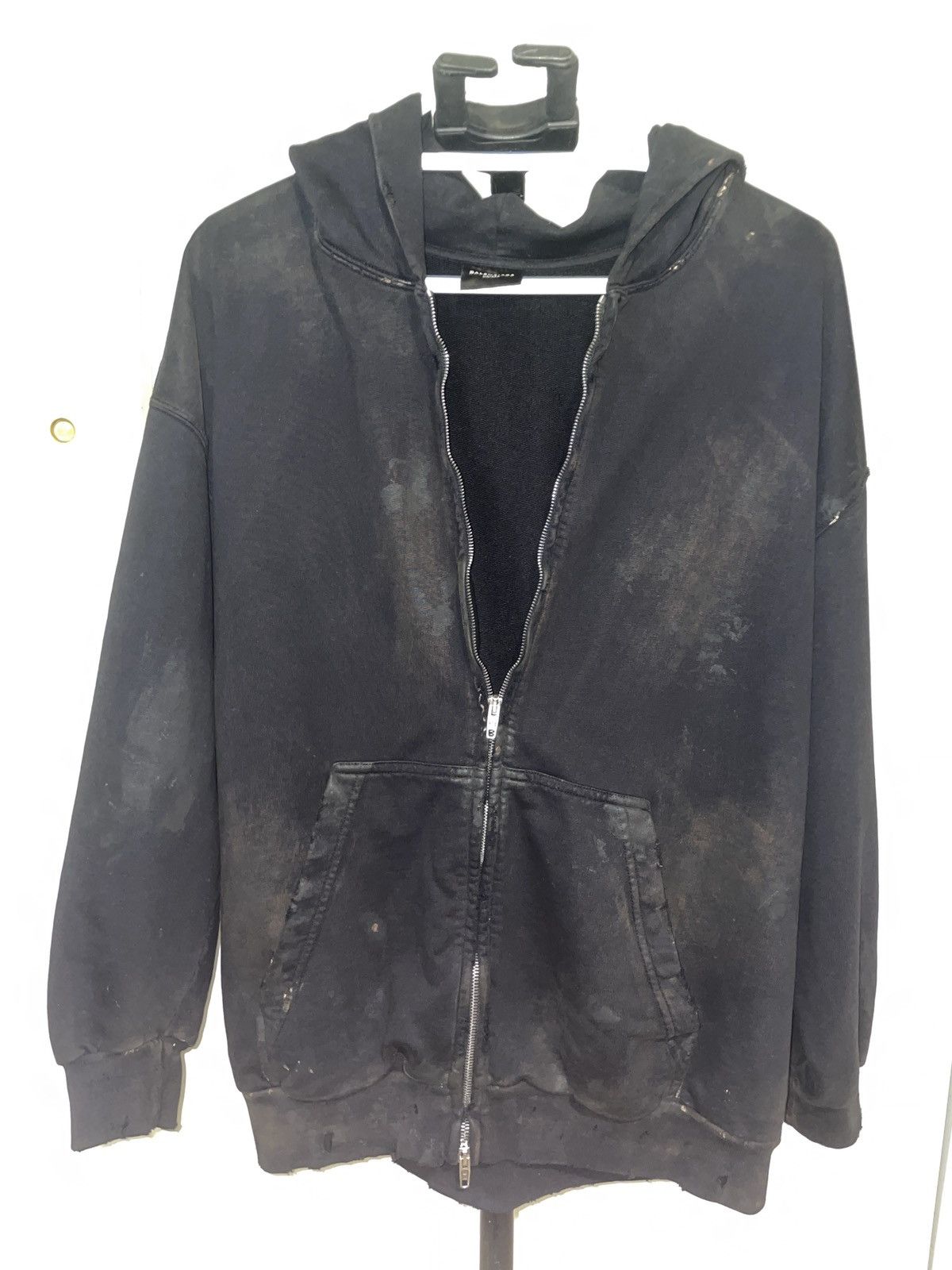 Balenciaga Balenciaga Mudshow Hoodie Size US S / EU 44-46 / 1 - 3 Thumbnail