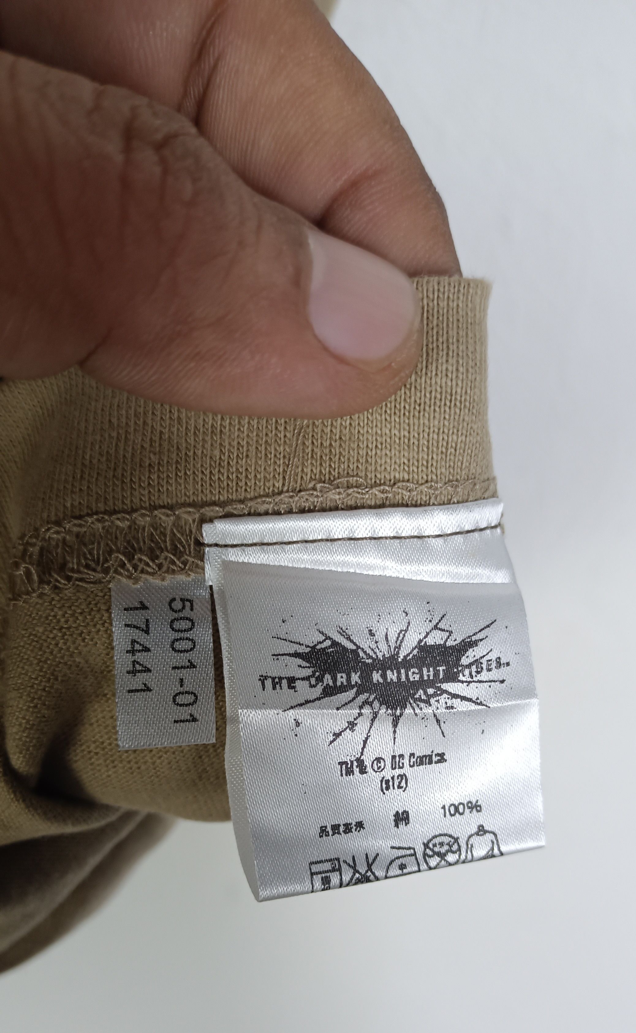 Anime × DC Comics × Japanese Brand Vintage Bandai "The Dark Night" Dc Comics Size US L / EU 52-54 / 3 - 8 Thumbnail