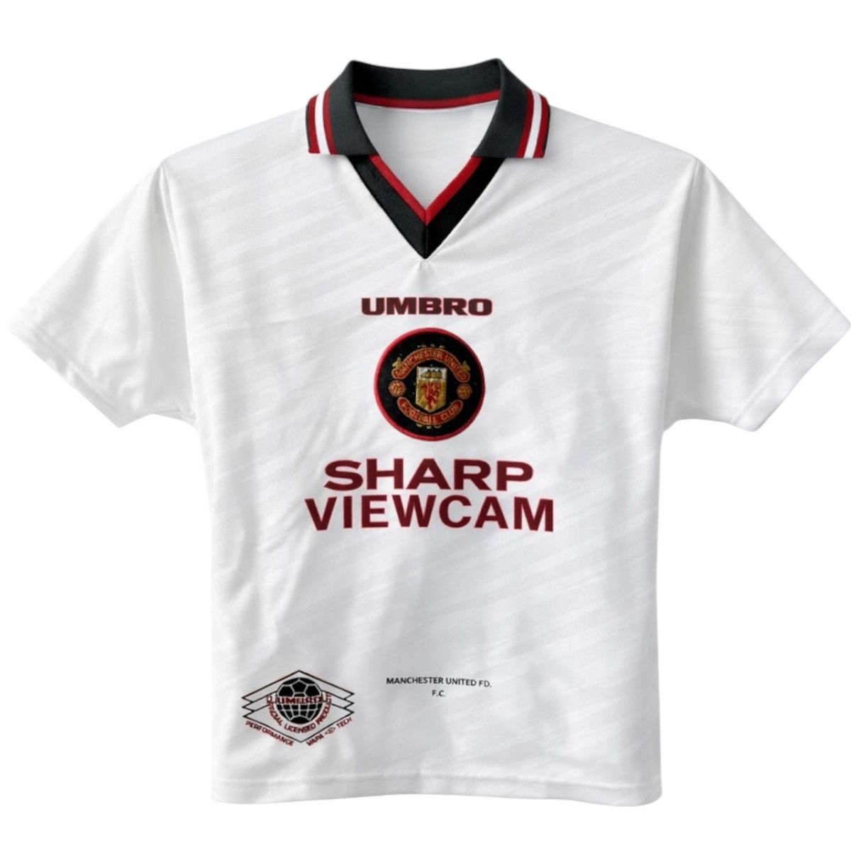 Umbro 1996/97 MANCHESTER UNITED AWAY SOCCER JERSEY SHIRT SIZE BOYS Size US XXS / EU 40 - 1 Thumbnail